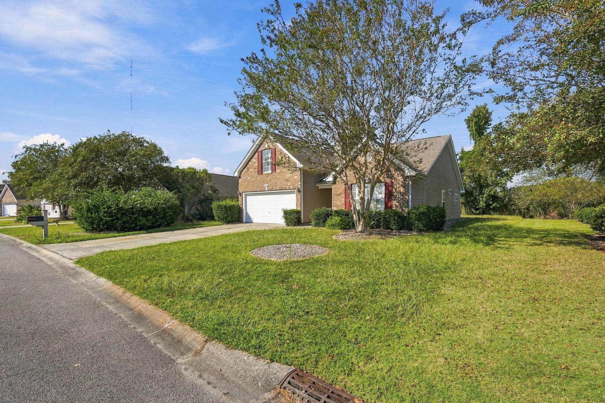 322 Whitchurch St. Property Photo 37