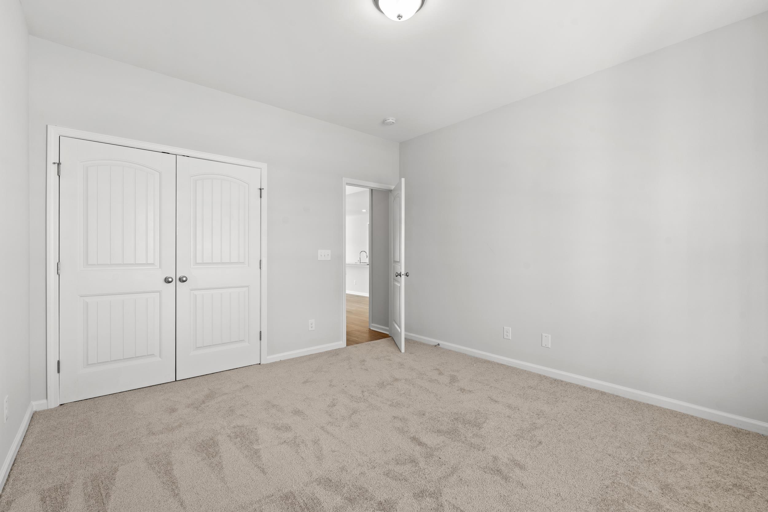 183 Stillbrook Dr. Property Photo 17