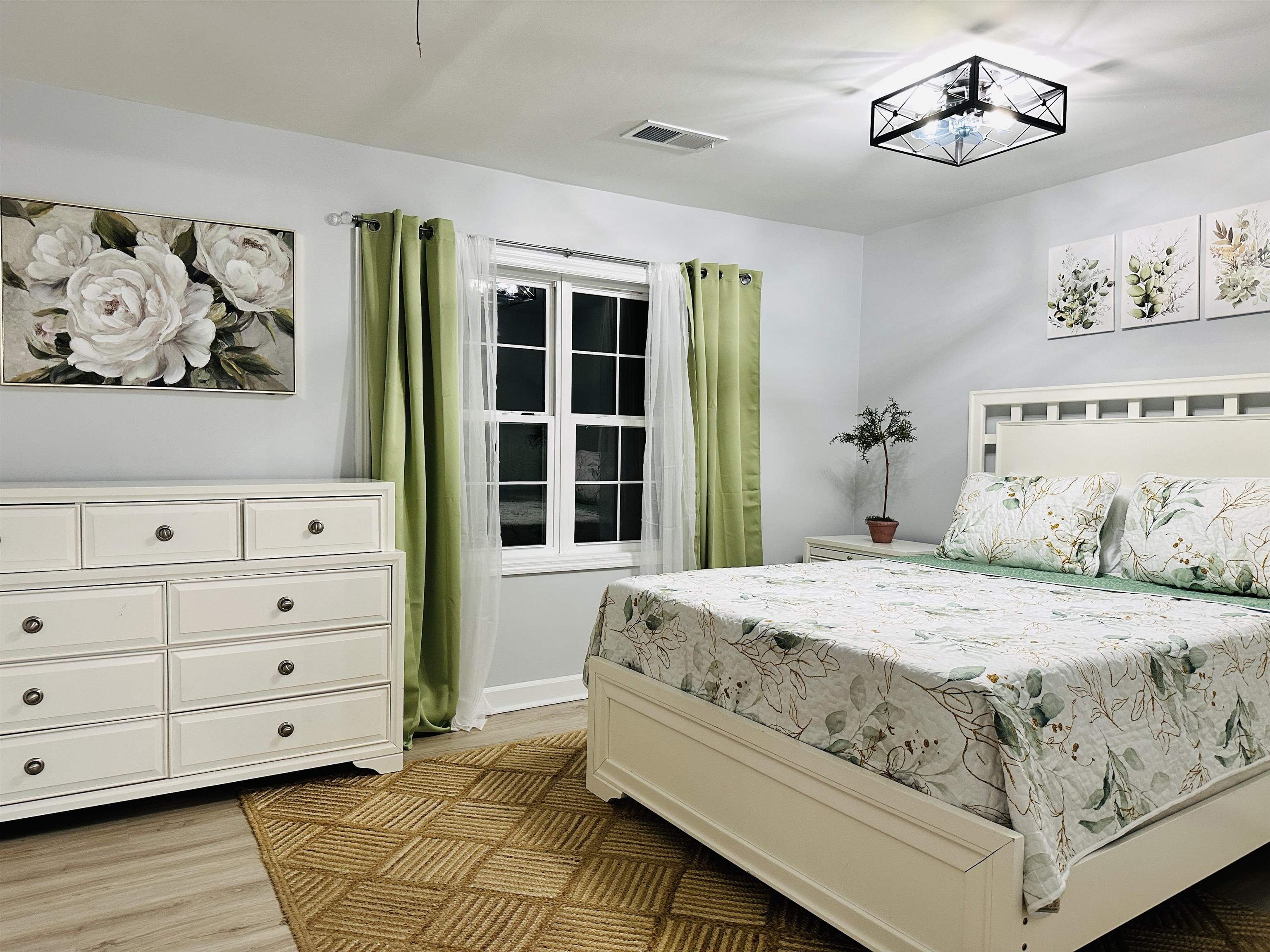 2730 Cultra Rd. Property Photo 13