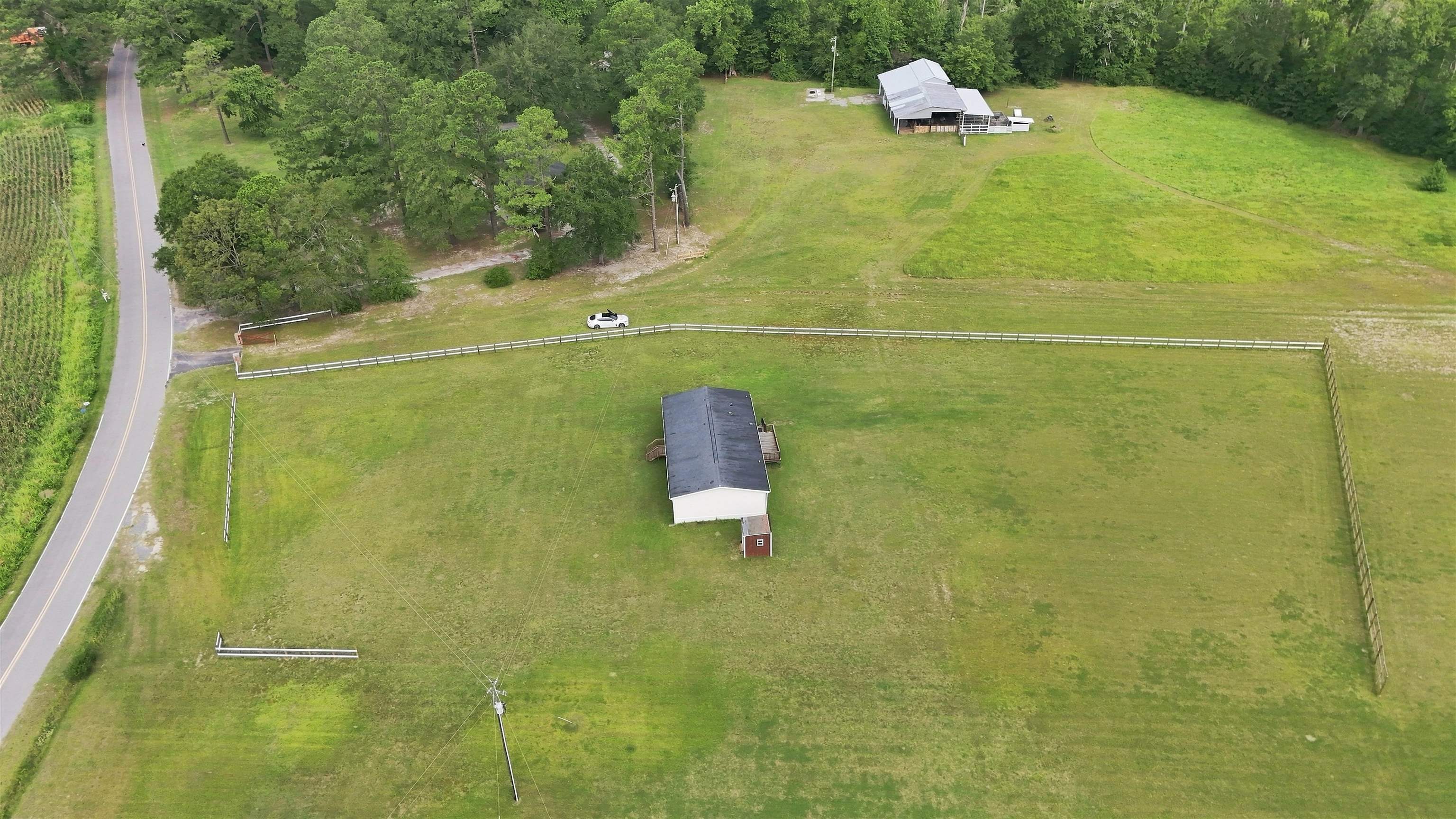 6608 Black Creek Rd. Property Photo 5