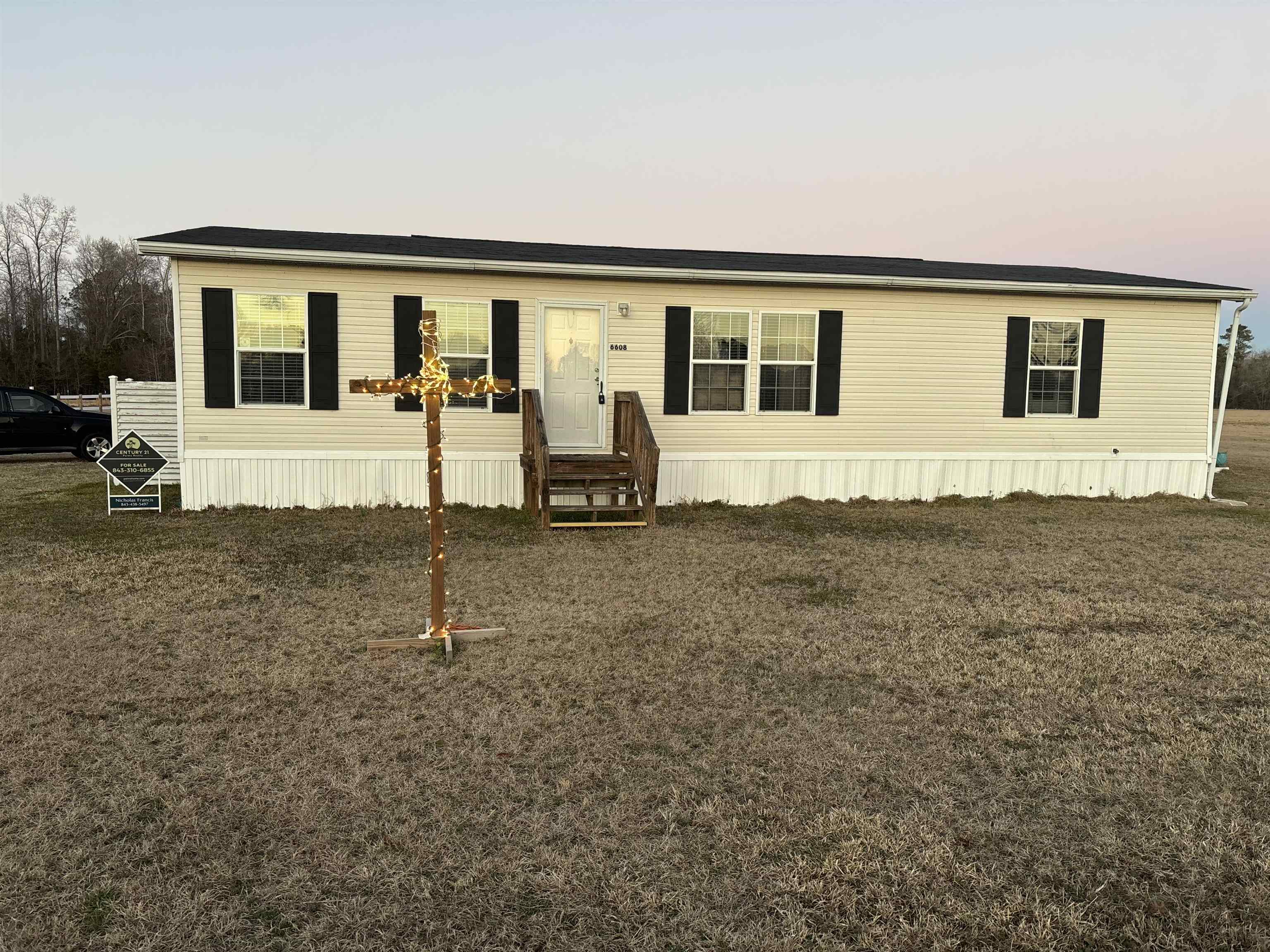 6608 Black Creek Rd. Property Photo 6