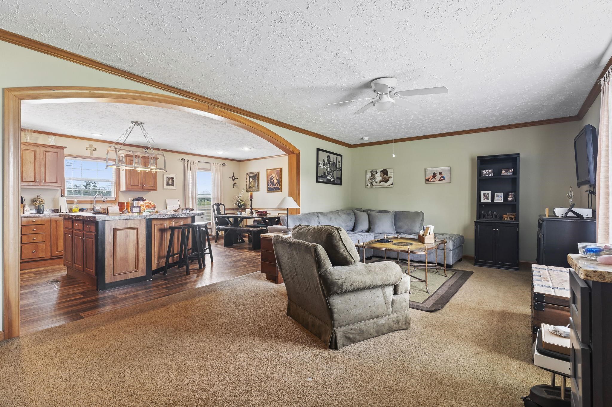 6608 Black Creek Rd. Property Photo 12