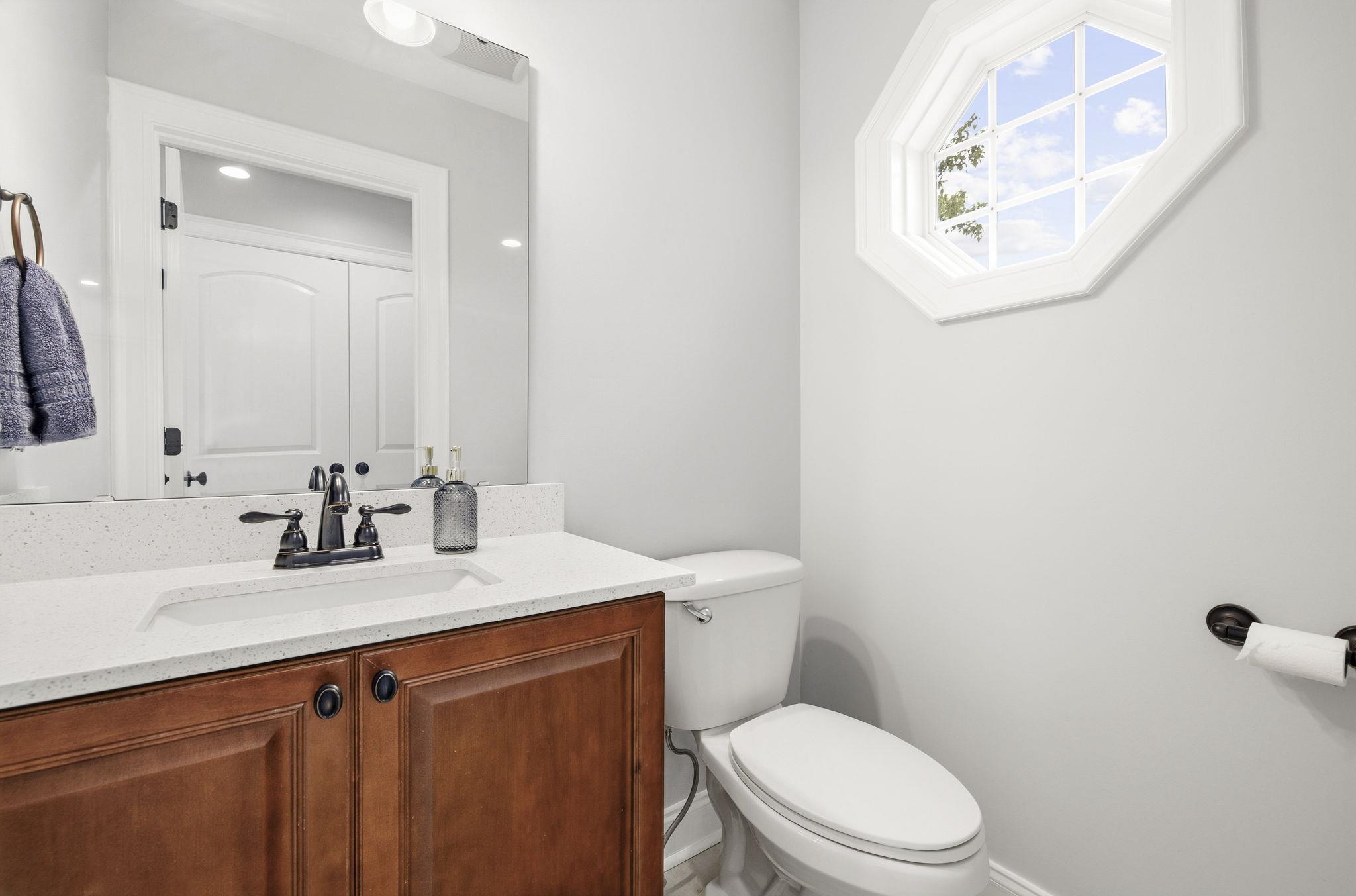 11245 Freewoods Rd. Property Photo 44