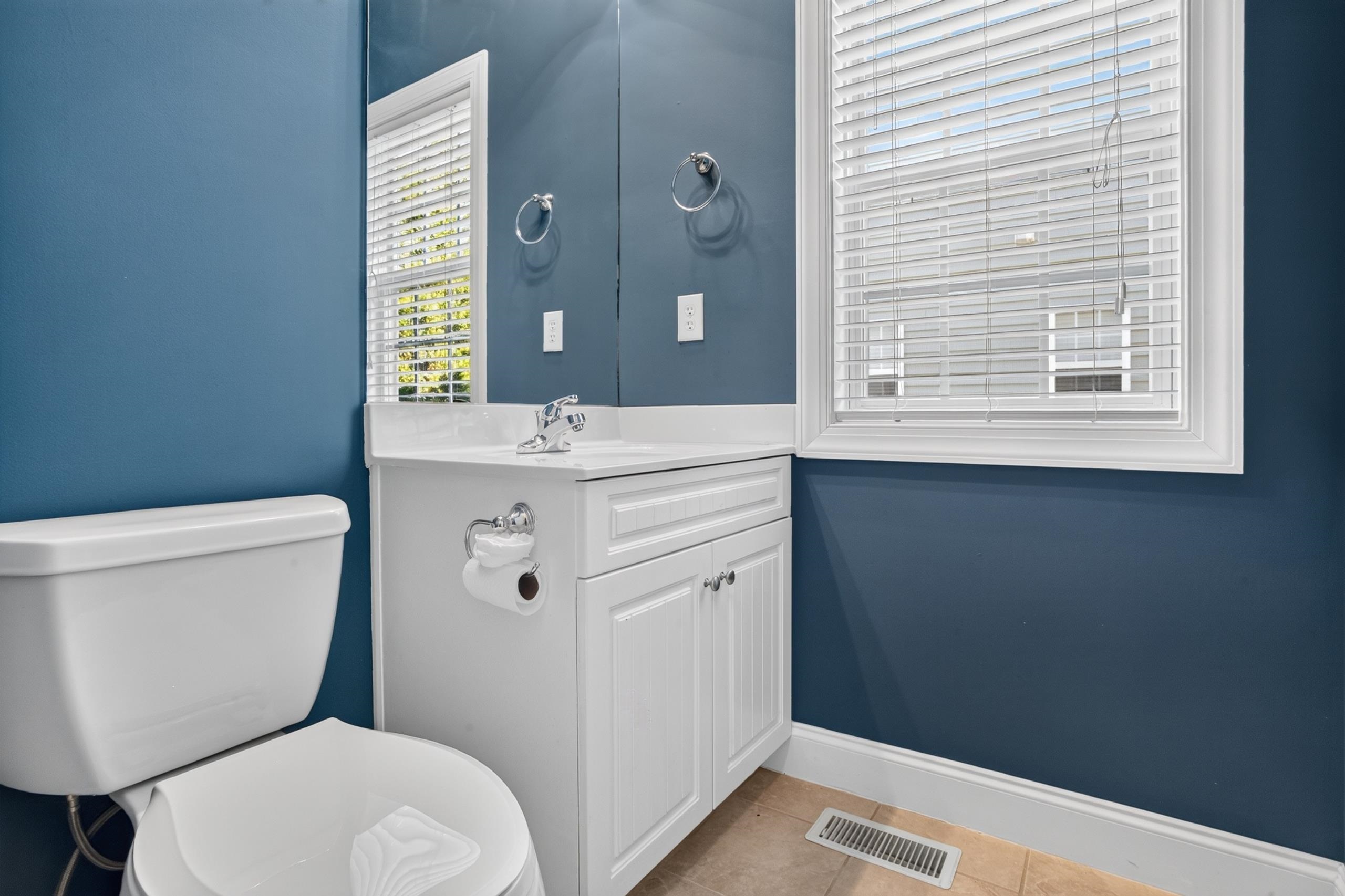 1005 Kelly Ct. Property Photo 10