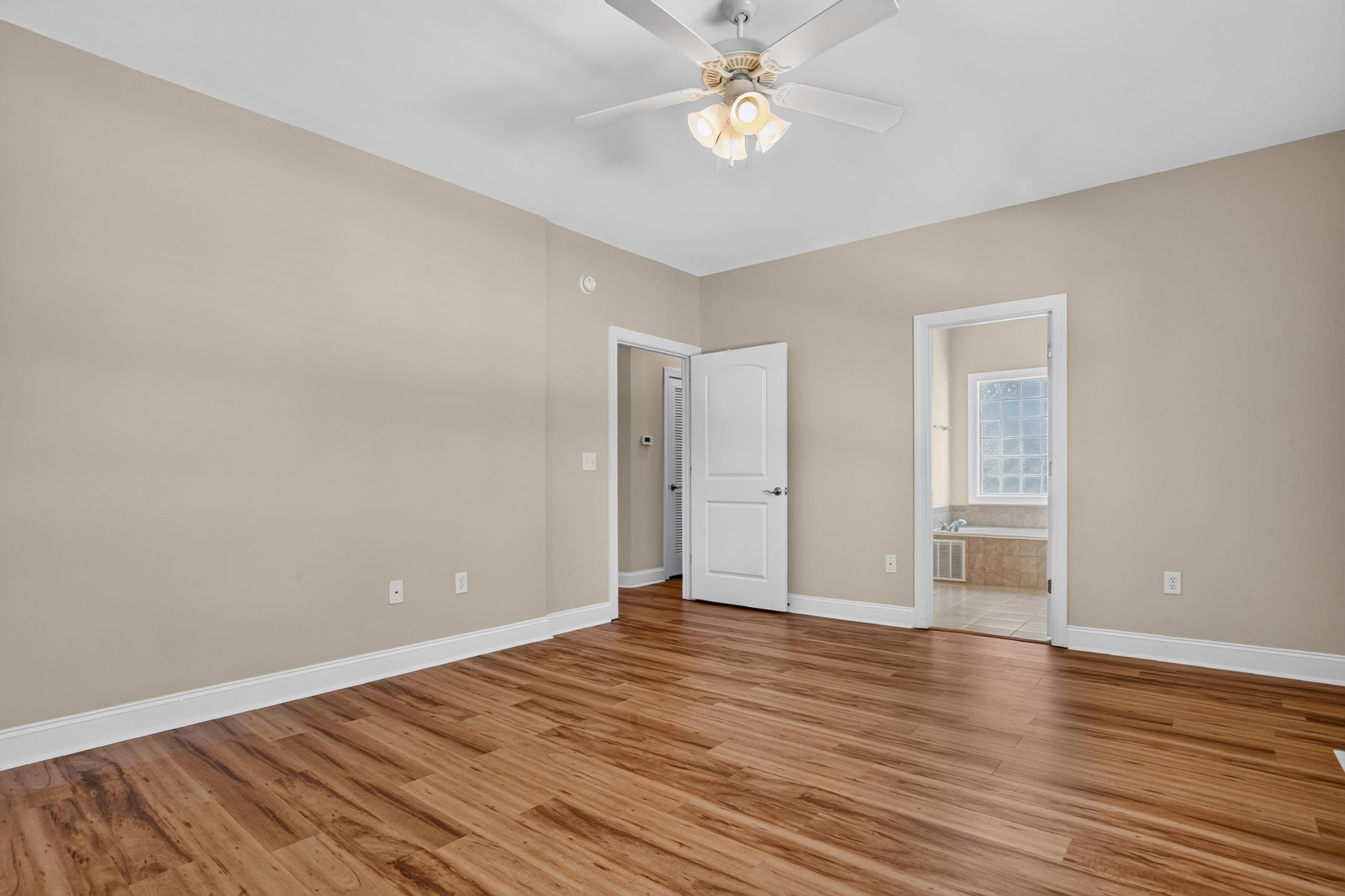 1005 Kelly Ct. Property Photo 13