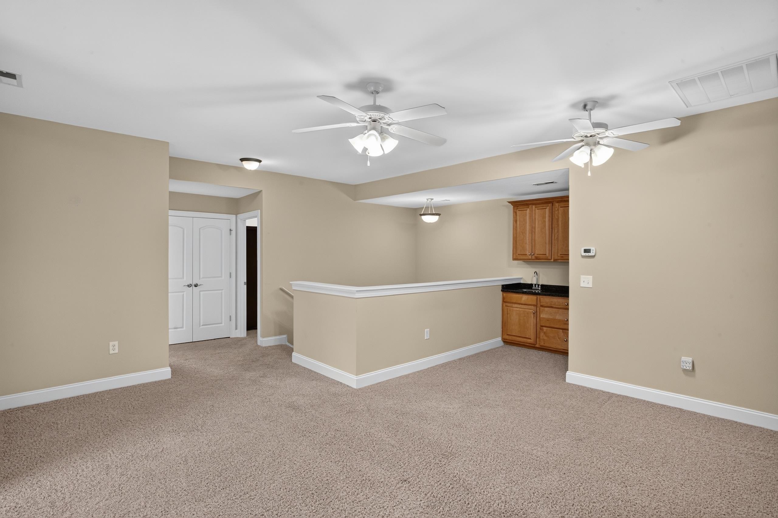 1005 Kelly Ct. Property Photo 19