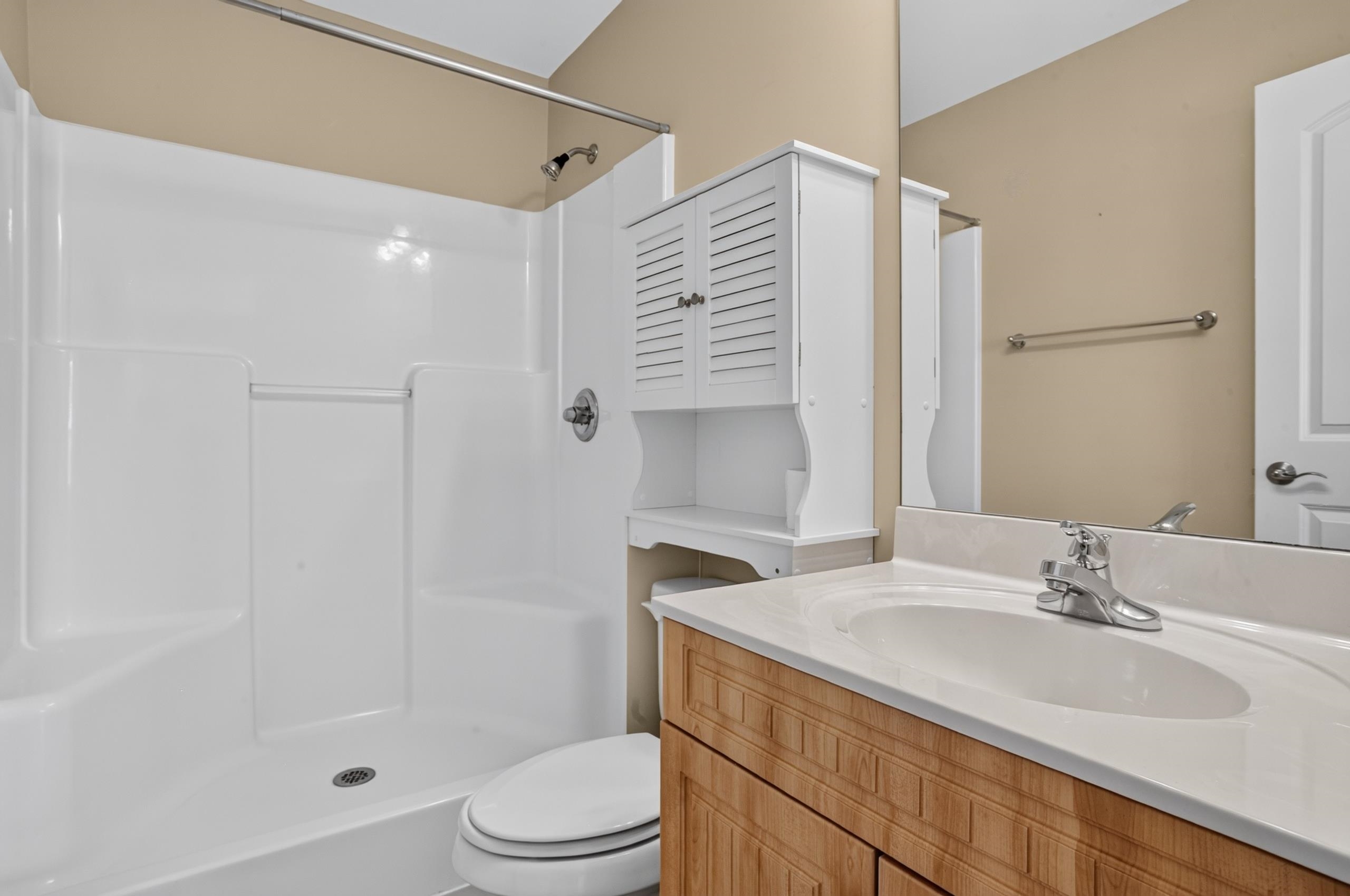 1005 Kelly Ct. Property Photo 32