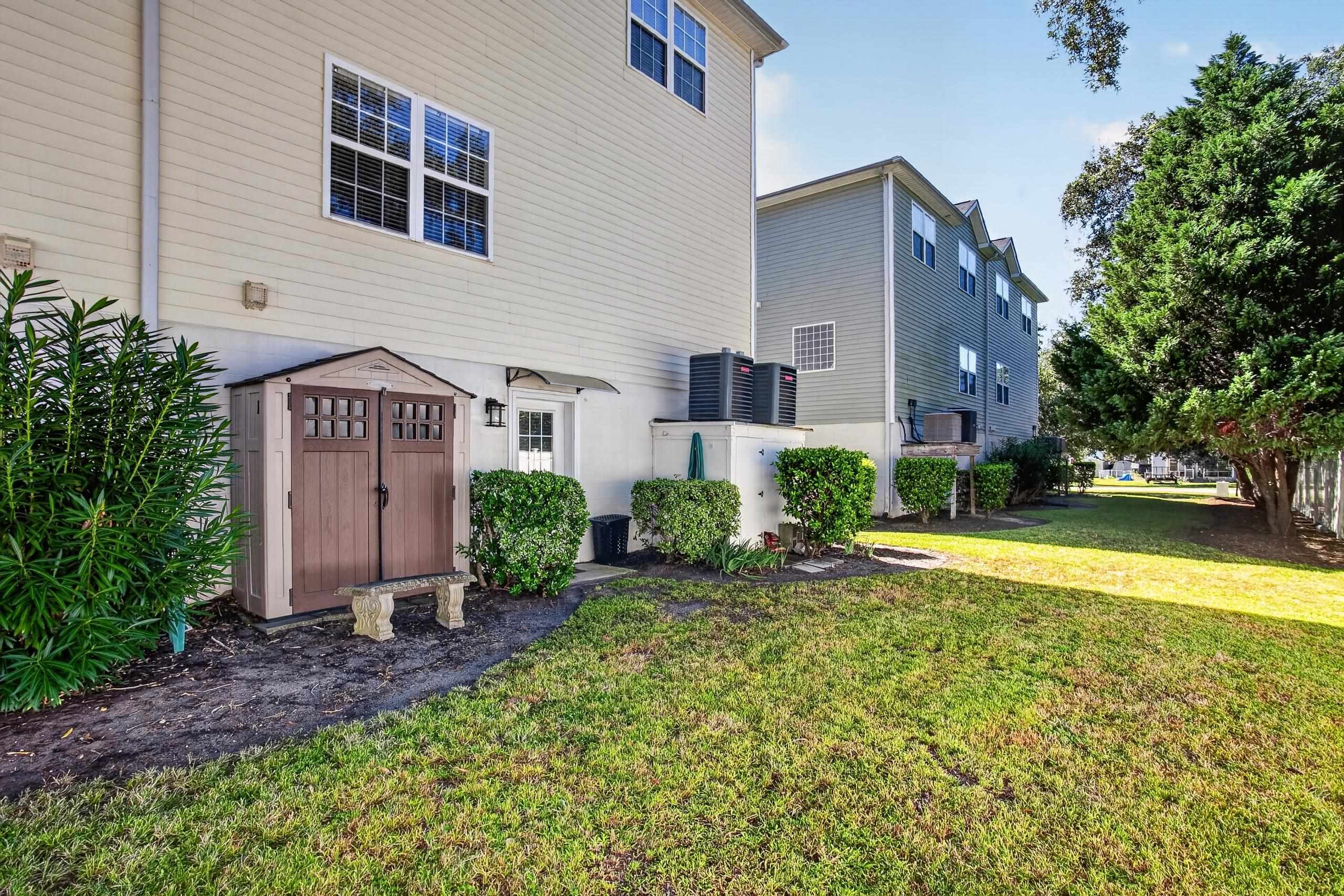 1005 Kelly Ct. Property Photo 36