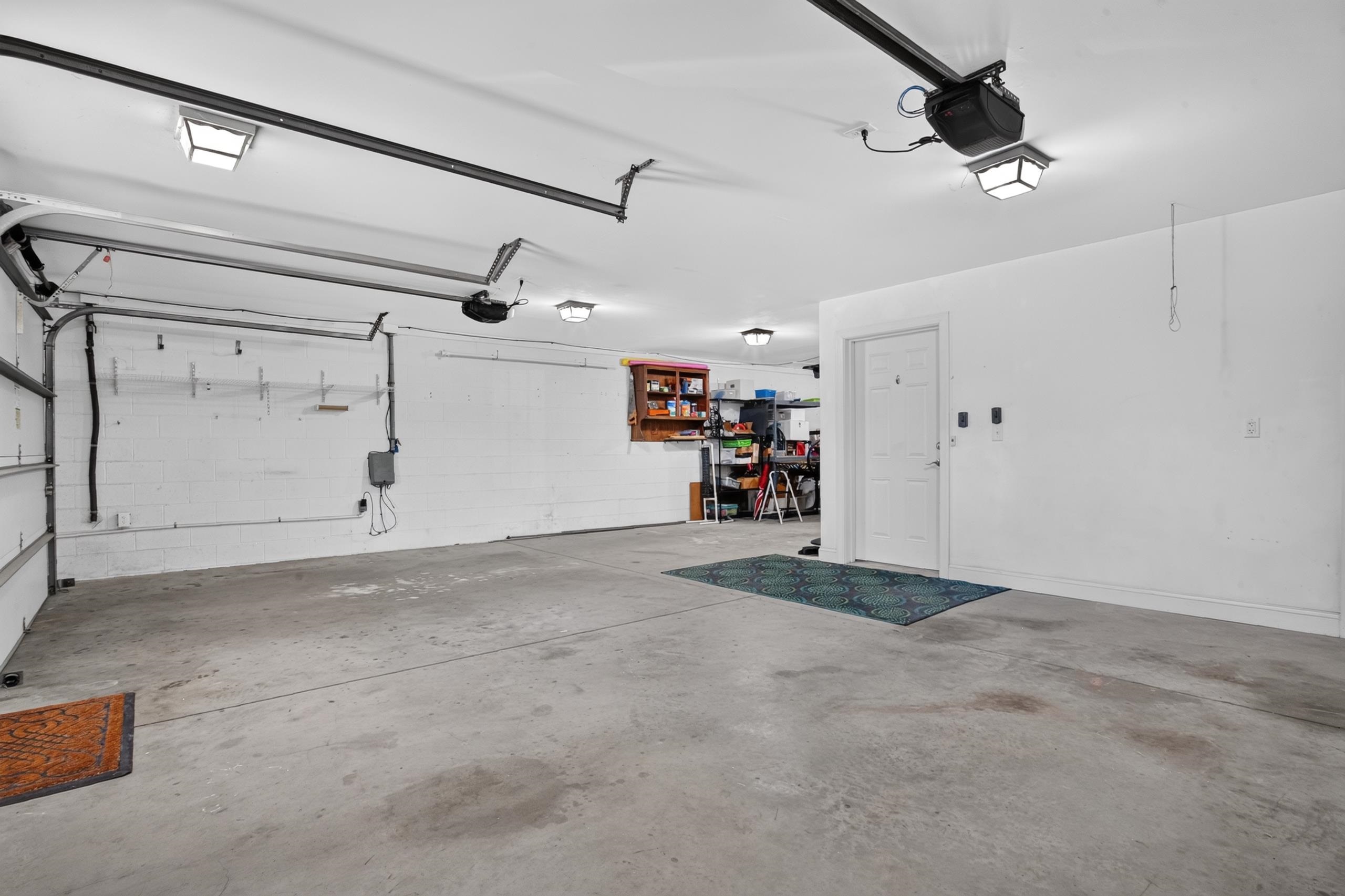 1005 Kelly Ct. Property Photo 39