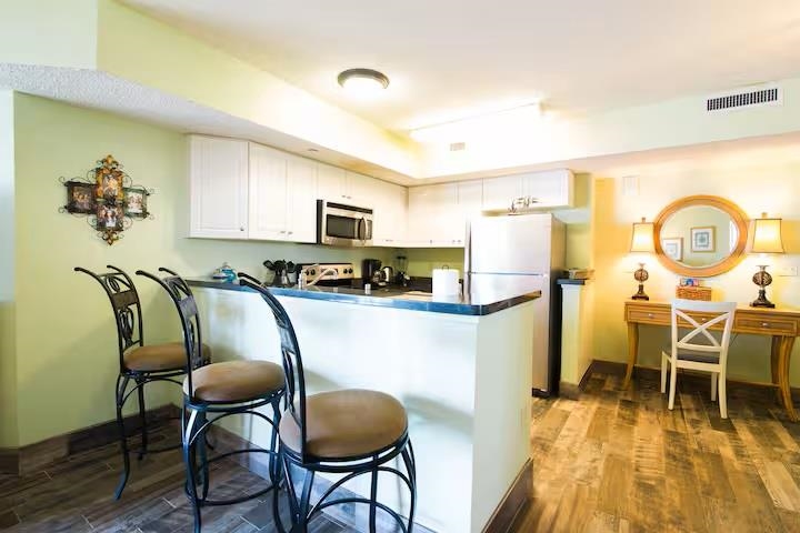 3000 N Ocean Blvd. Property Photo 5