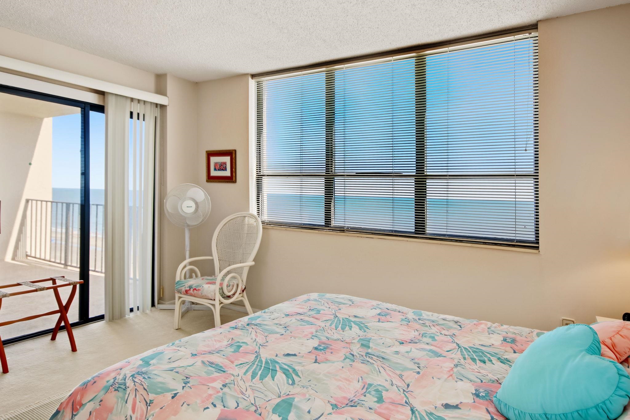 10200 Beach Club Dr. Property Photo 23