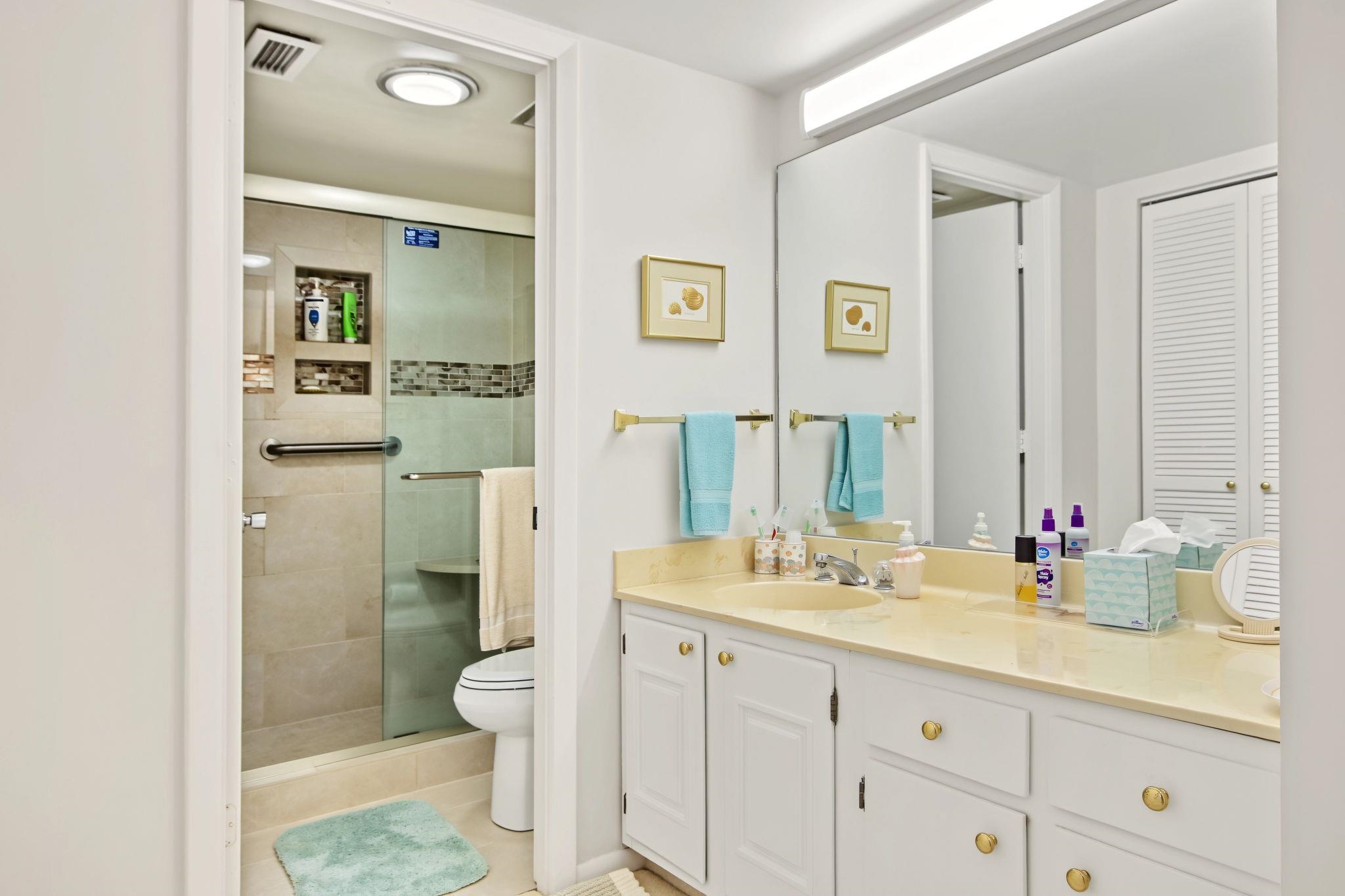 10200 Beach Club Dr. Property Photo 26