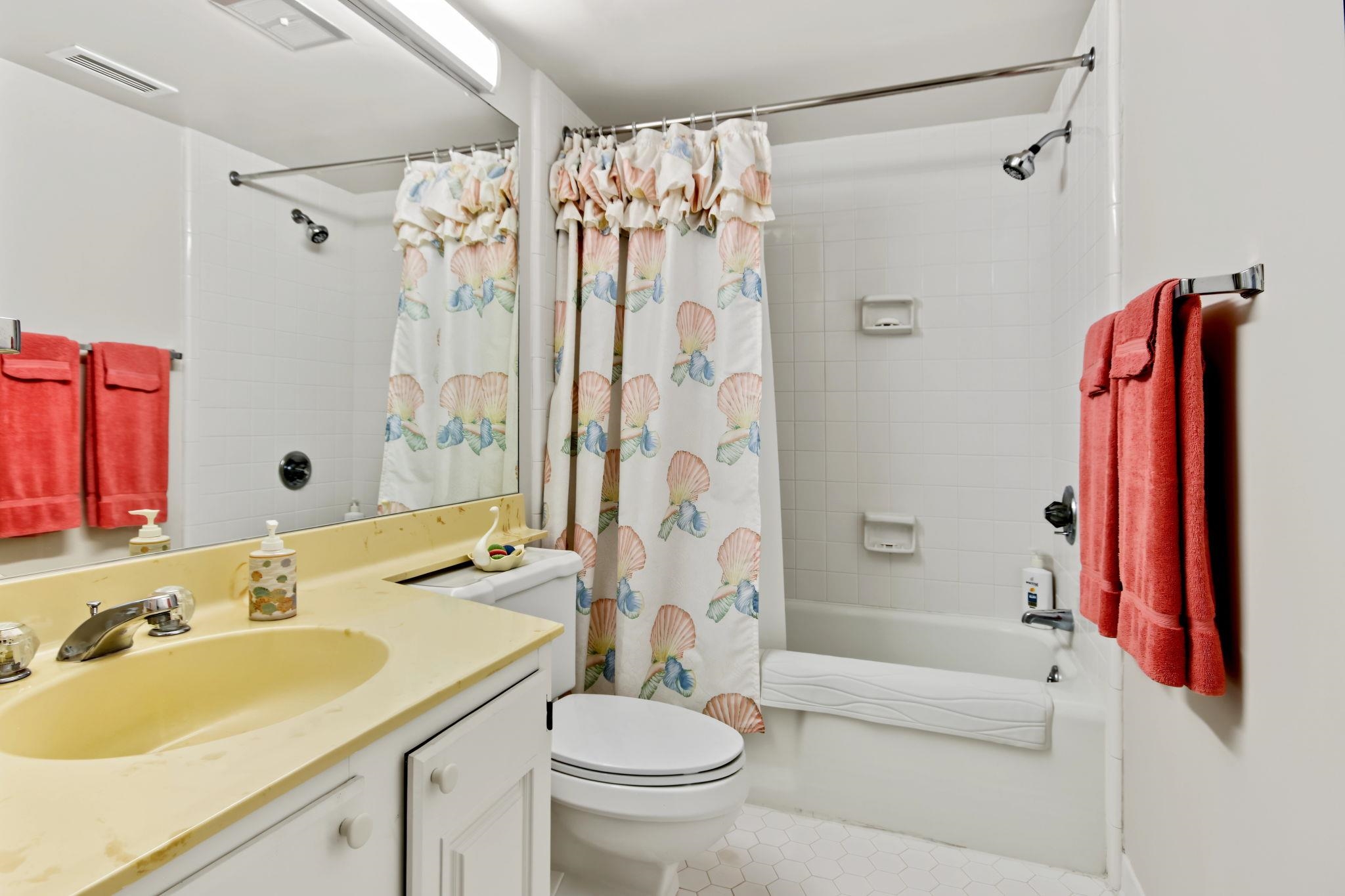 10200 Beach Club Dr. Property Photo 30