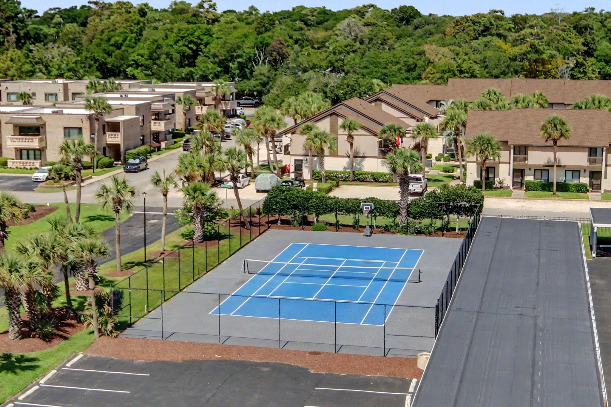 10200 Beach Club Dr. Property Photo 37