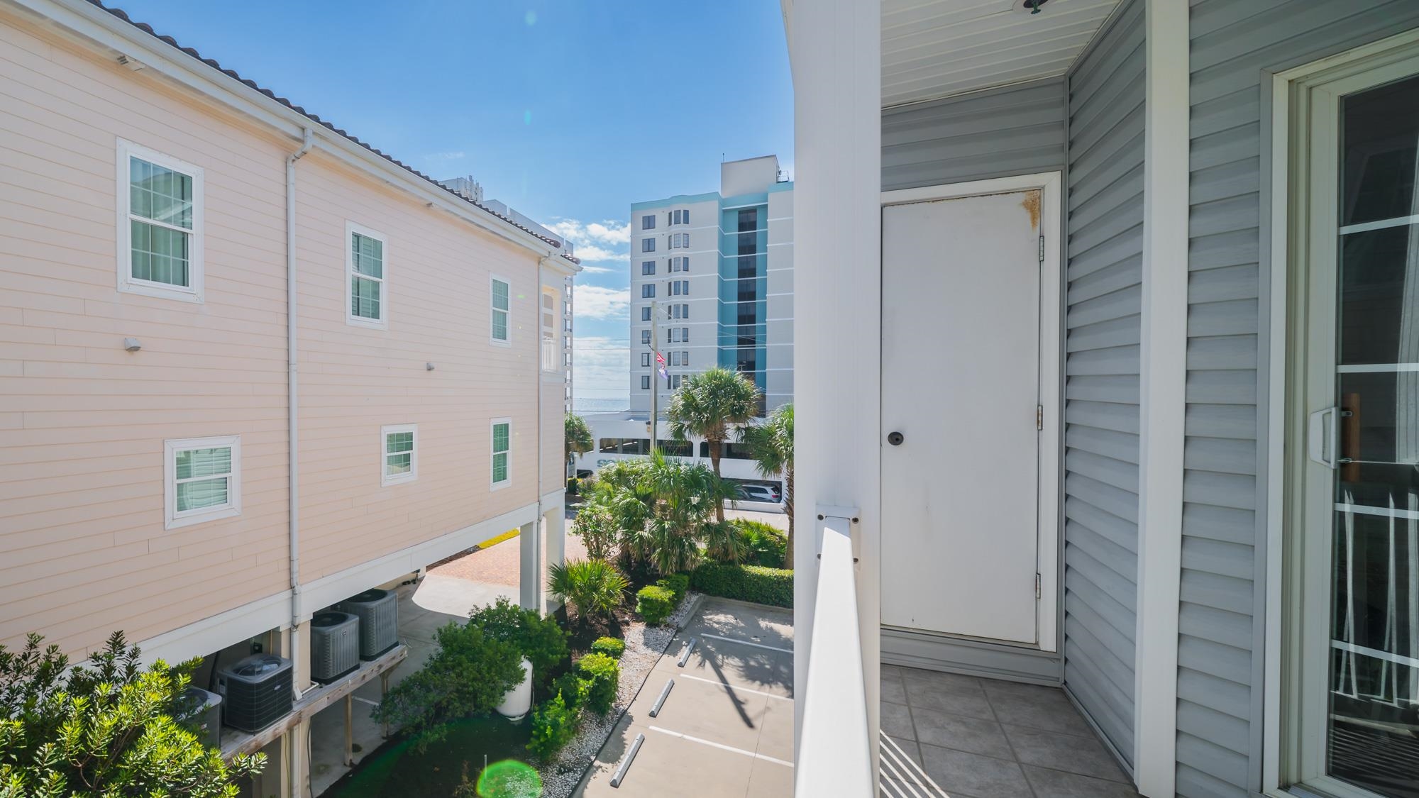 6301 N Ocean Blvd. Property Photo 16