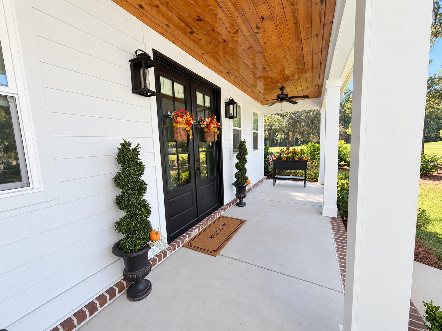 41 Spicebush Ln. Property Photo 2