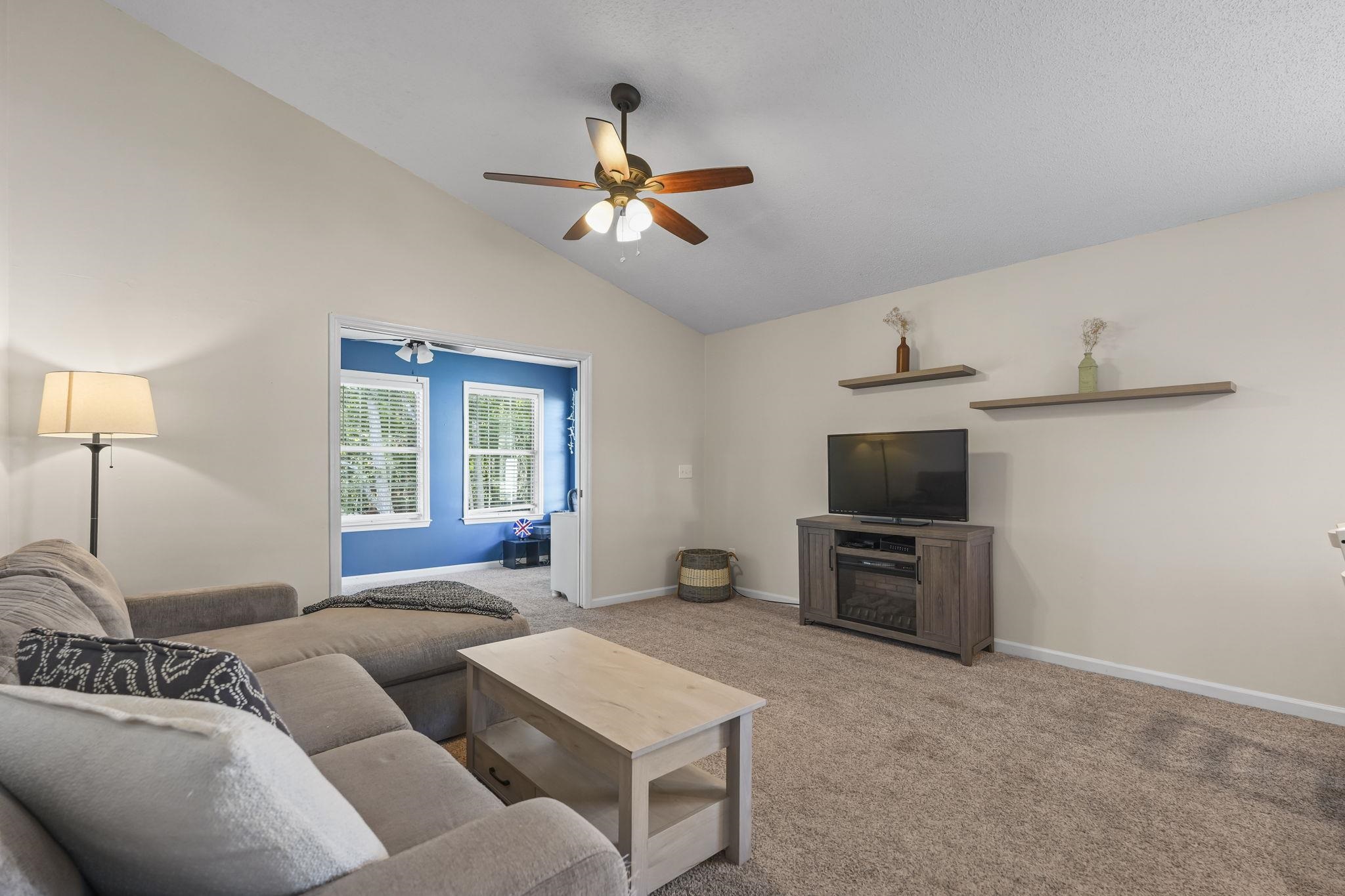 1223 Formby Ct. Property Photo 18