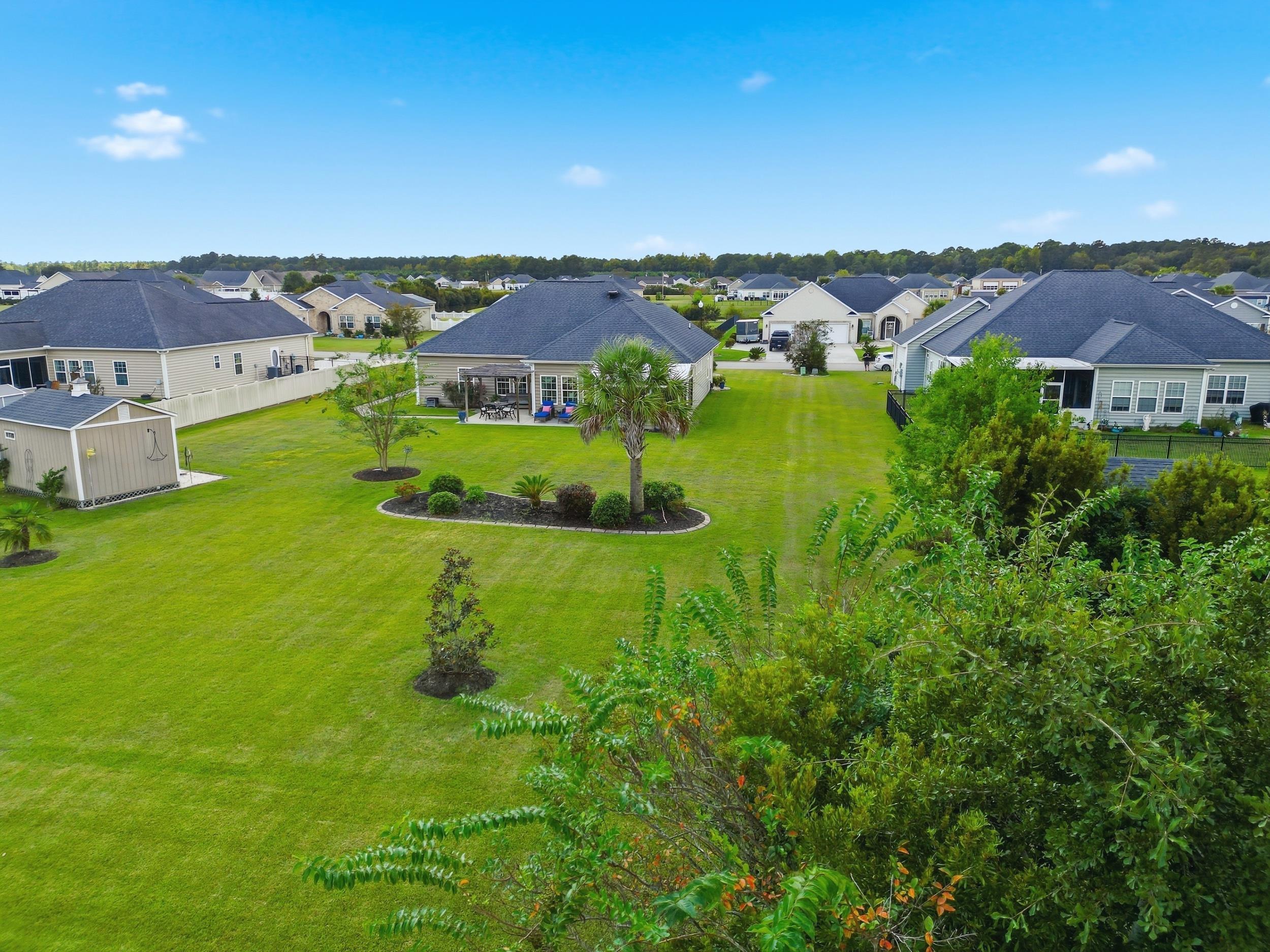 196 Vineyard Lake Circle Property Photo 13