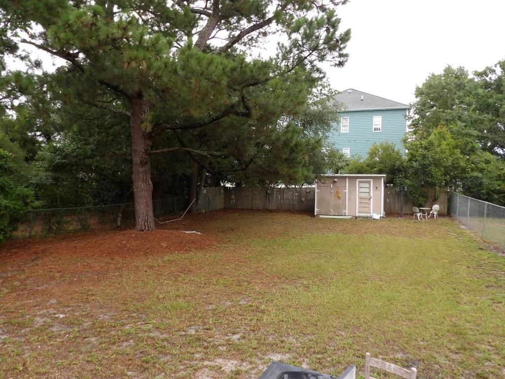 1619 Hillside Dr. S Property Photo 16