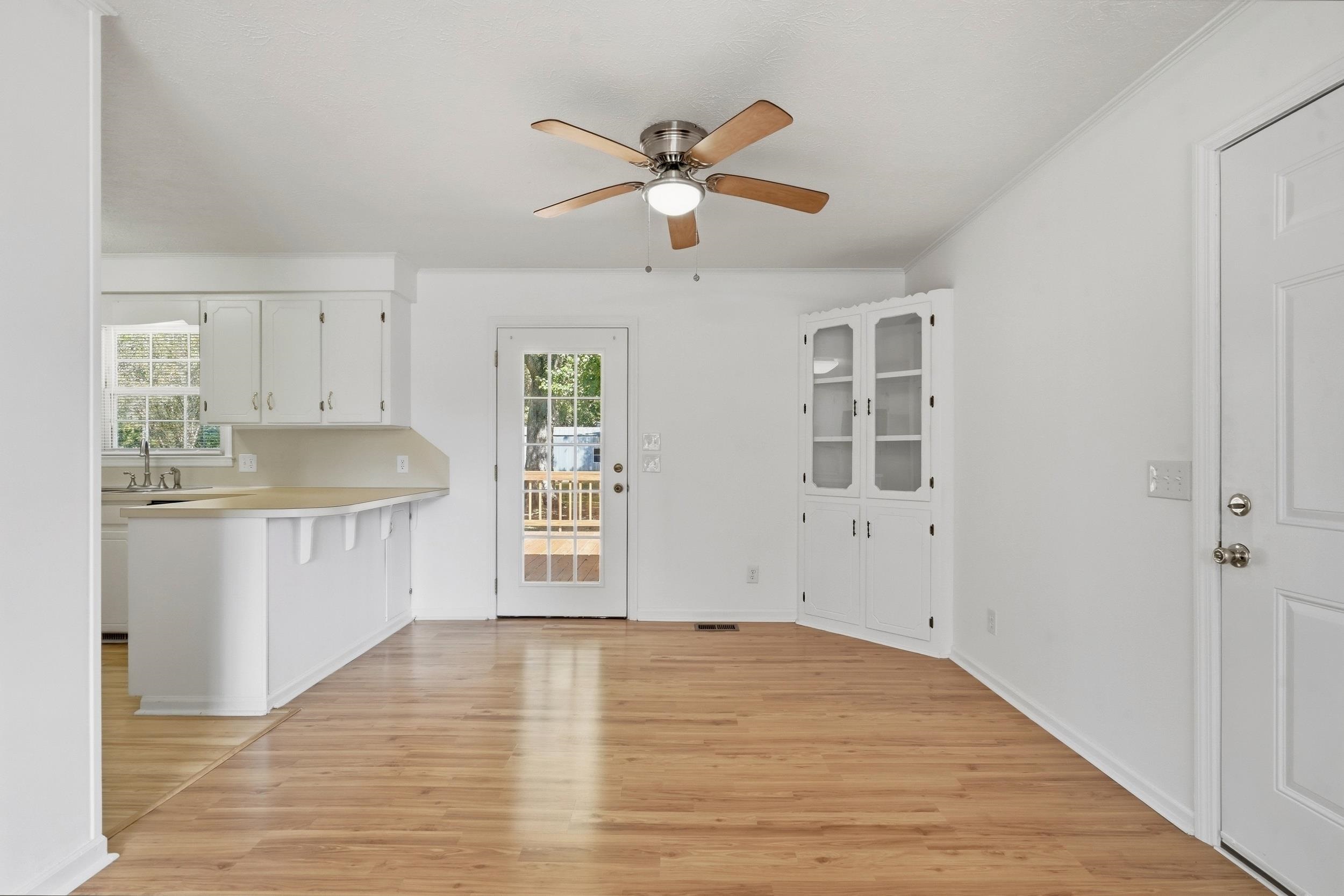 1581 Highway 915 Property Photo 12