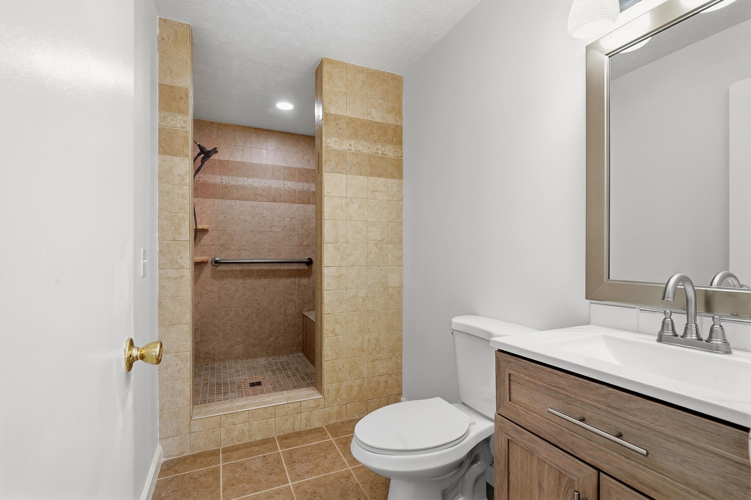 1581 Highway 915 Property Photo 16