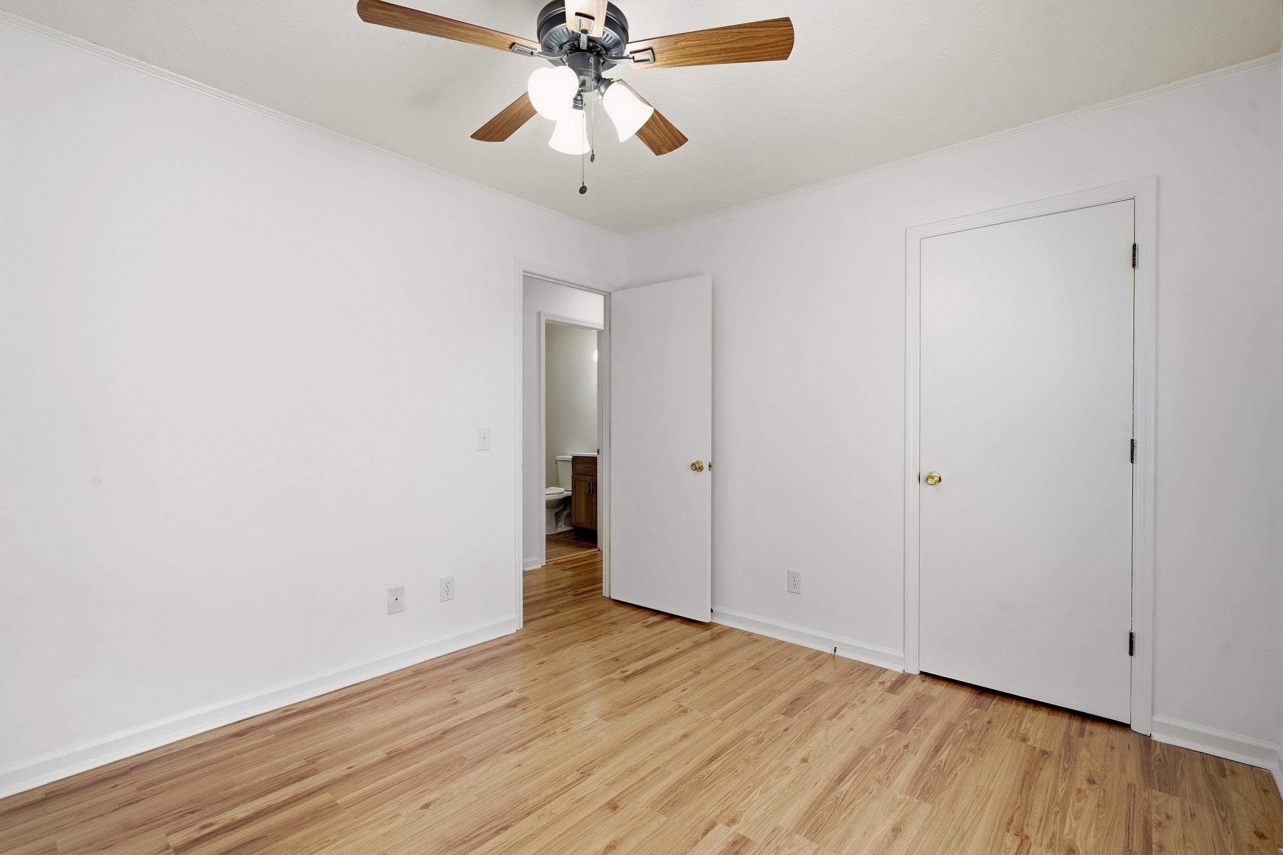 1581 Highway 915 Property Photo 19