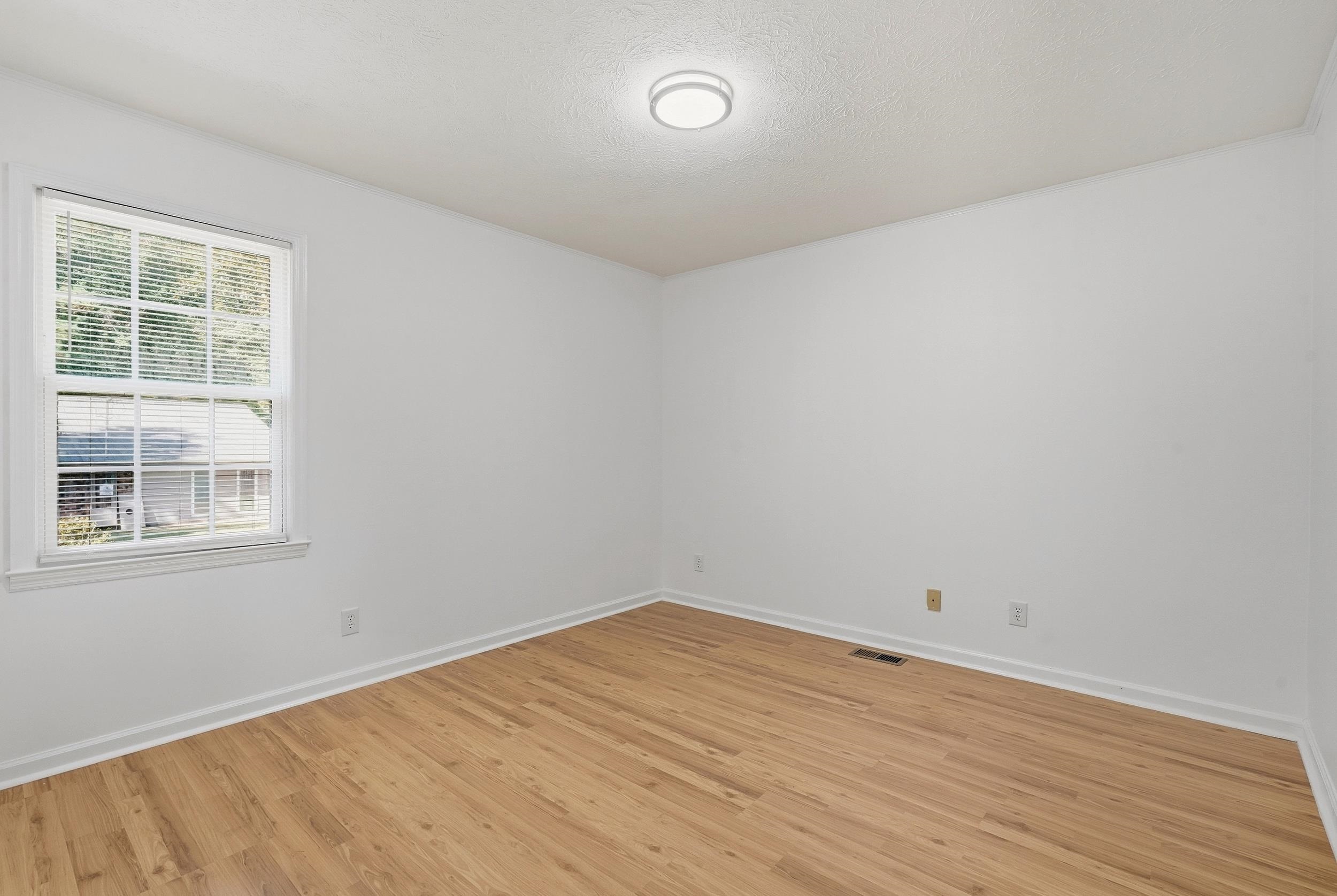 1581 Highway 915 Property Photo 20