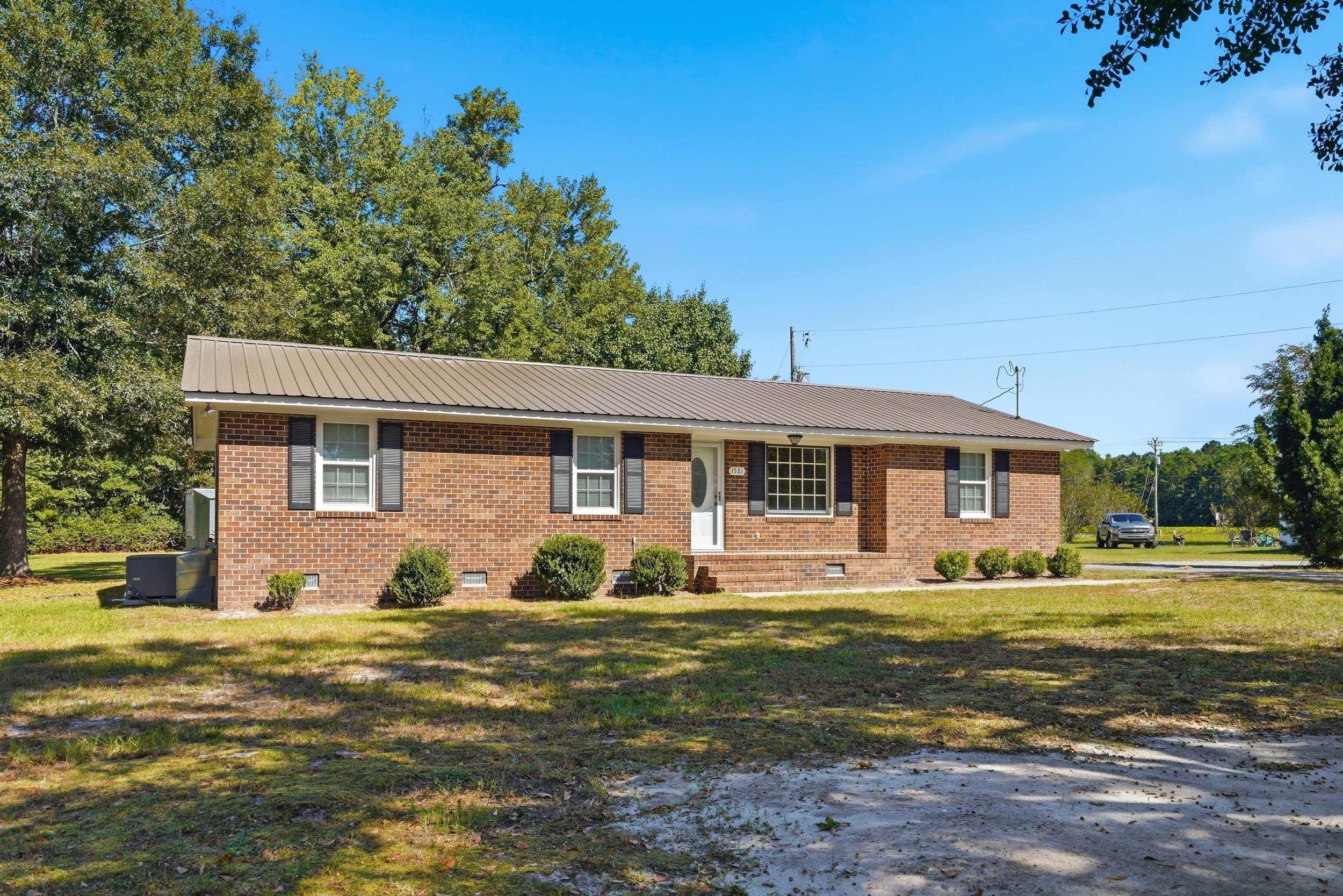 1581 Highway 915 Property Photo 32