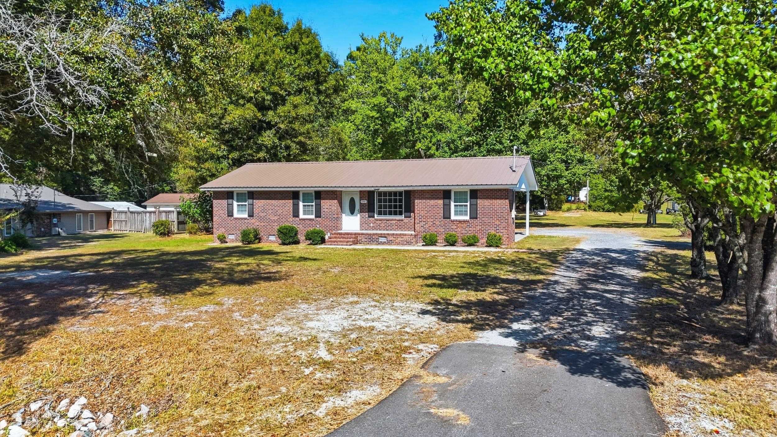 1581 Highway 915 Property Photo 34