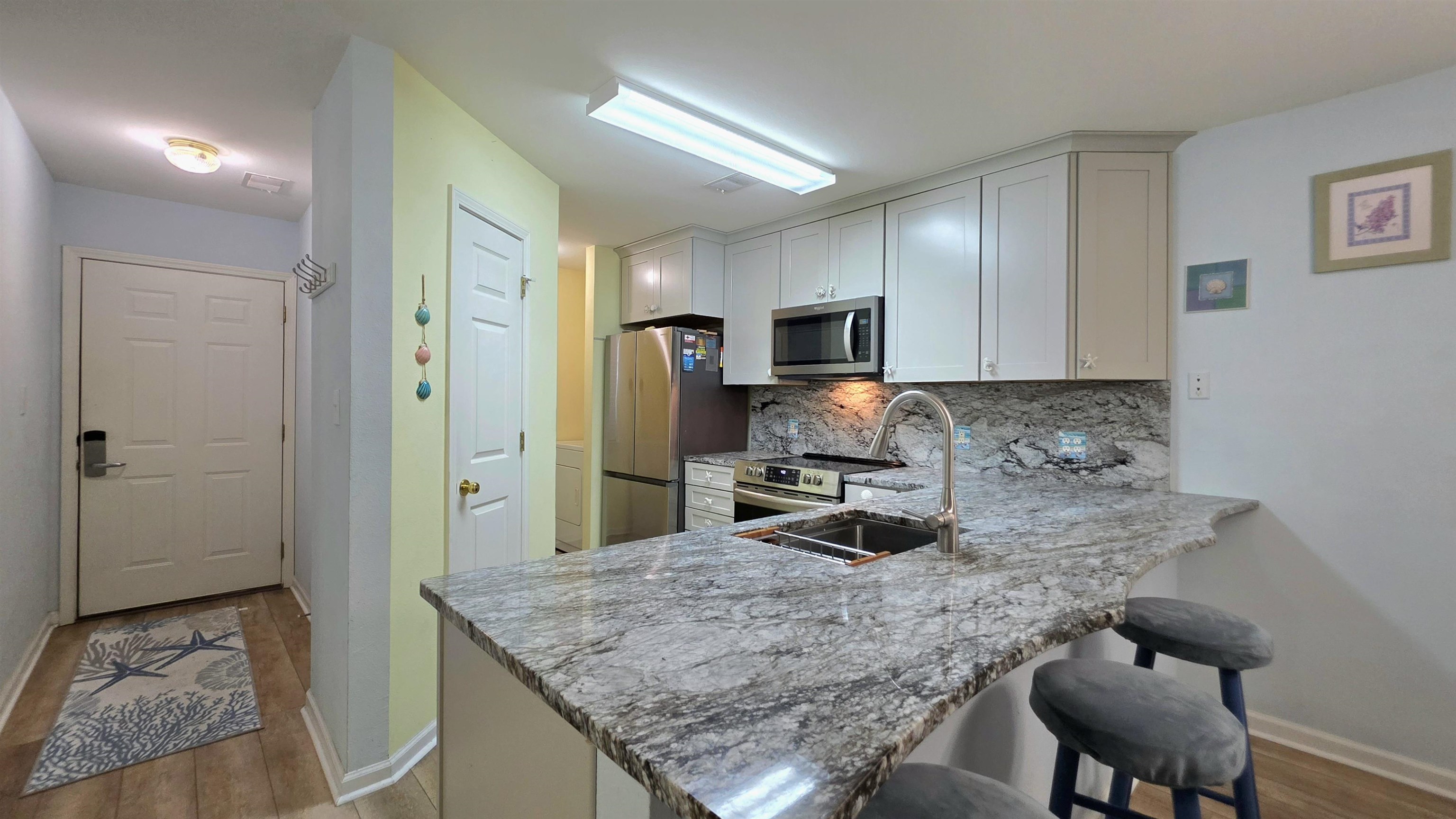1258 River Oaks Dr. Property Photo 3