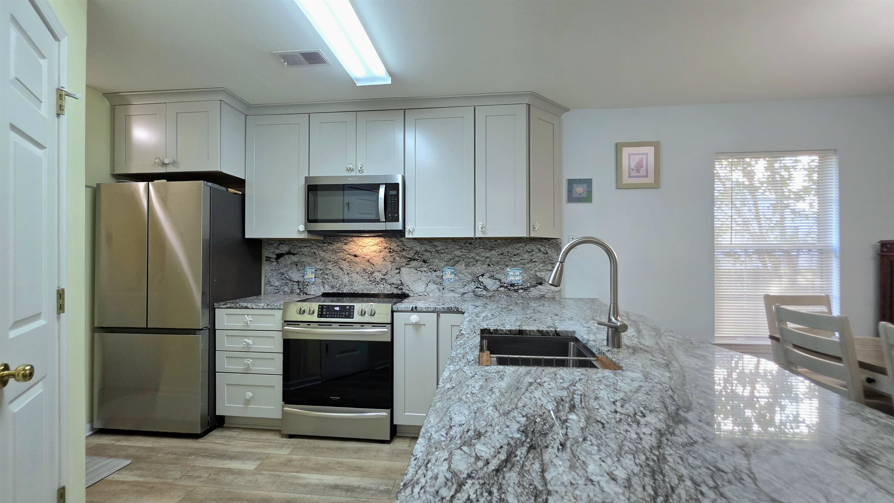 1258 River Oaks Dr. Property Photo 4