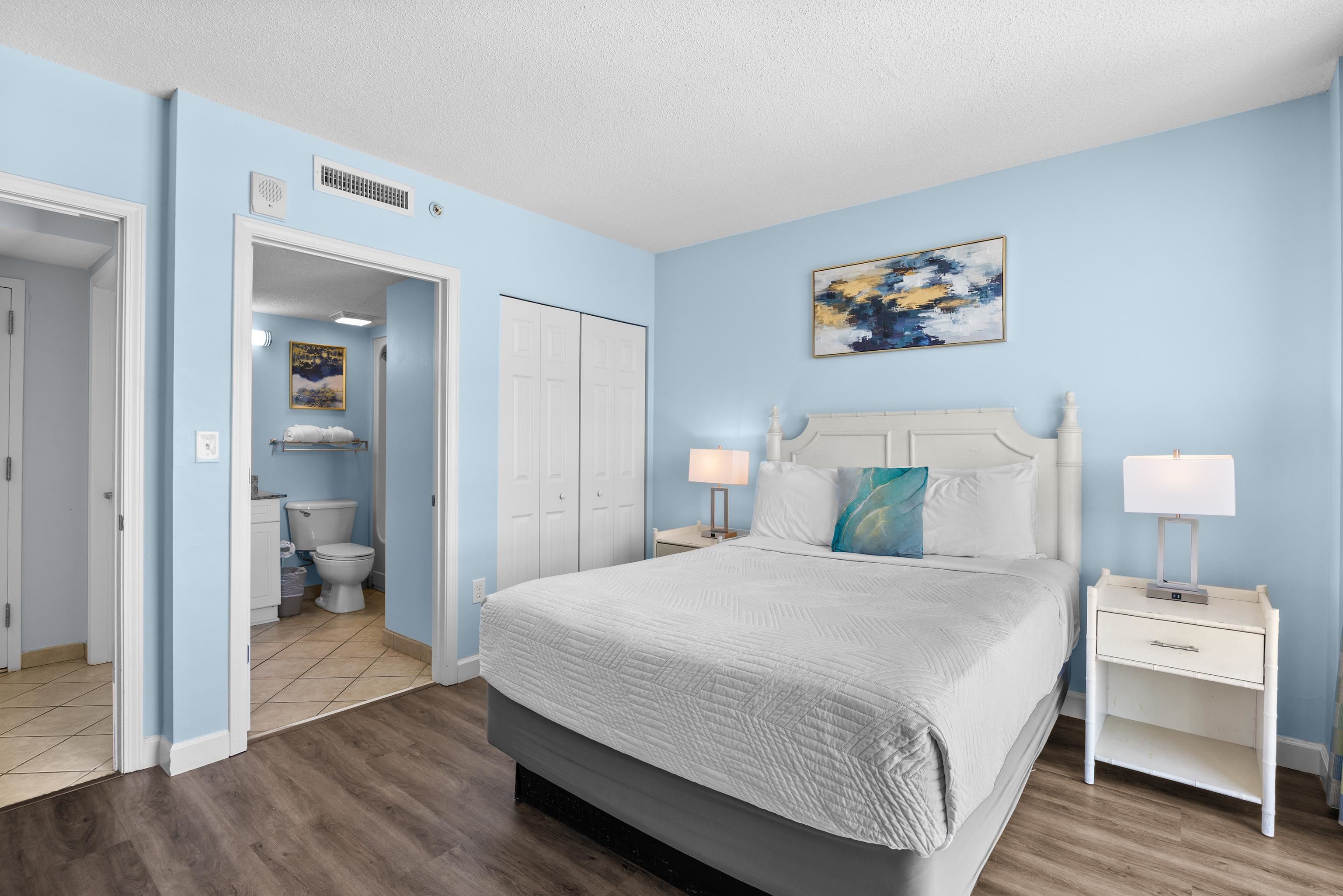 3000 N Ocean Blvd. Property Photo 4