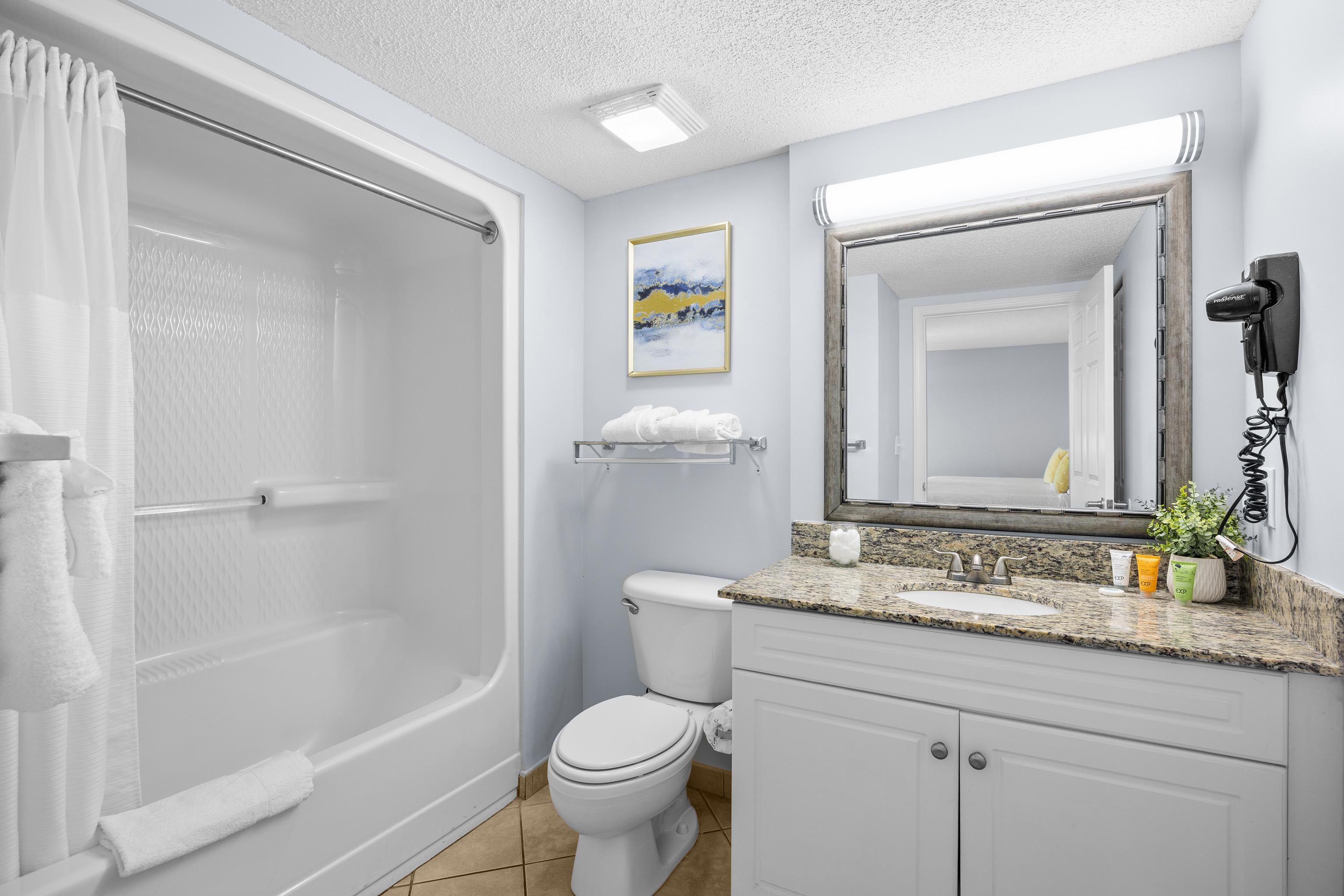 3000 N Ocean Blvd. Property Photo 8