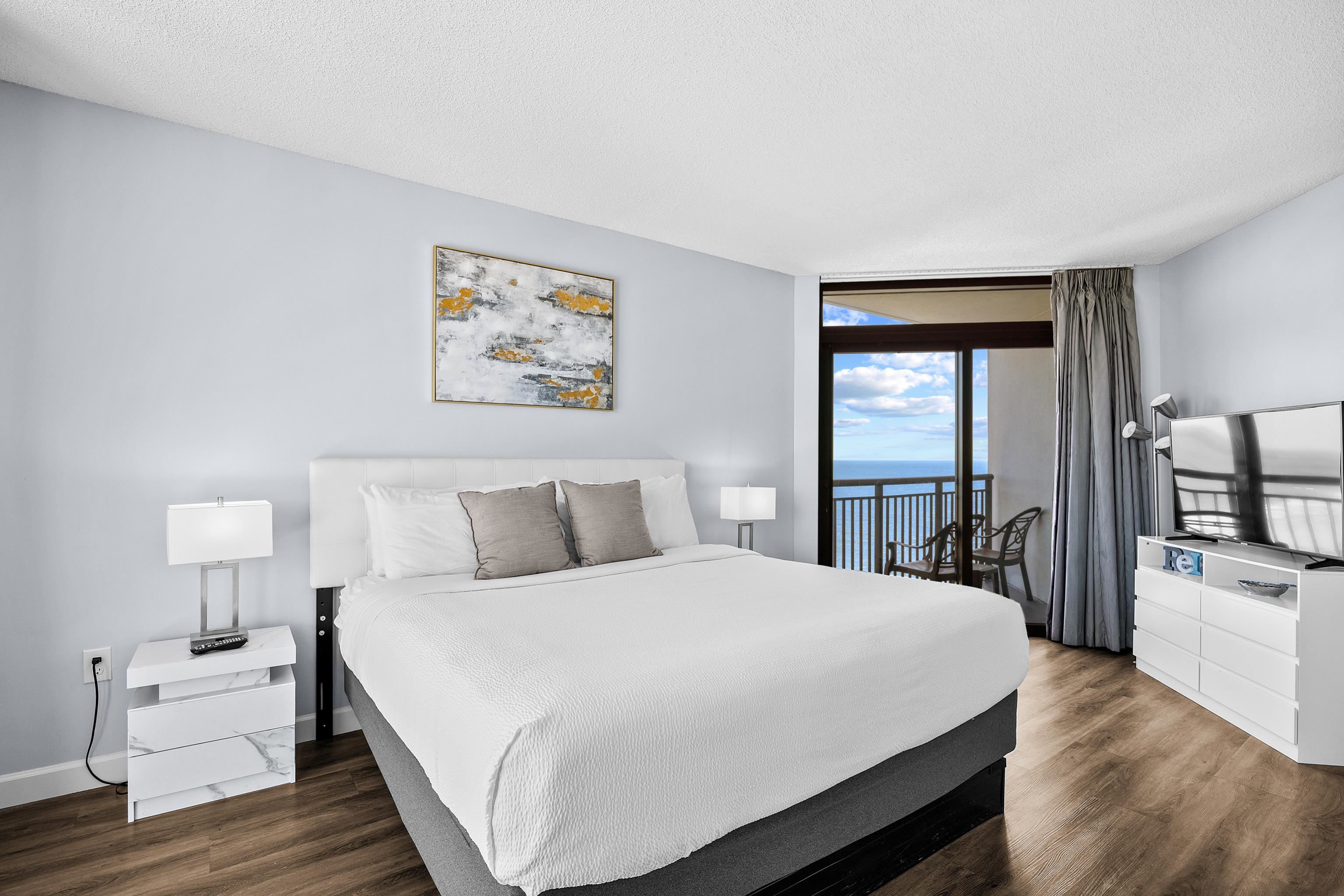 3000 N Ocean Blvd. Property Photo 11