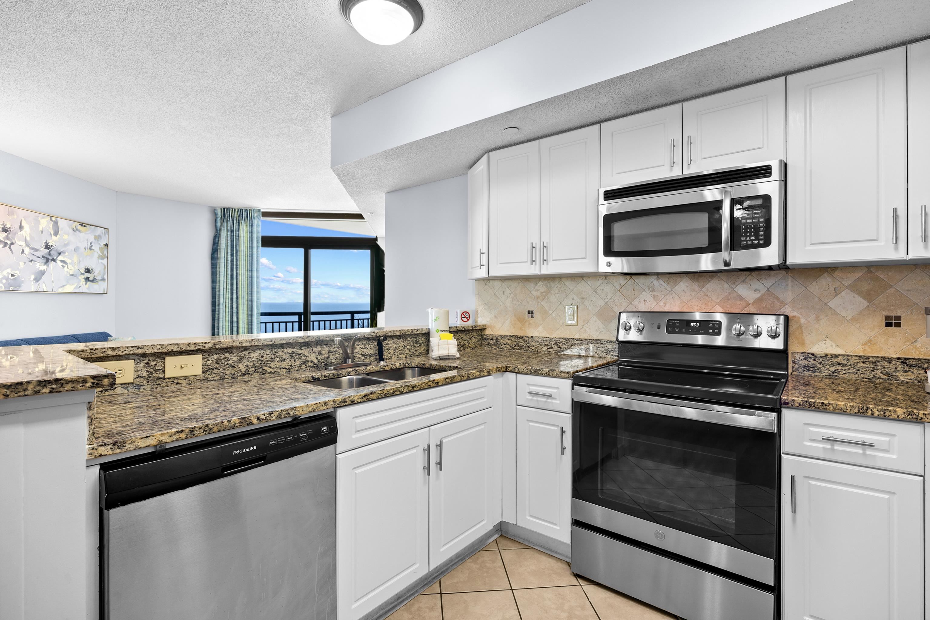 3000 N Ocean Blvd. Property Photo 20