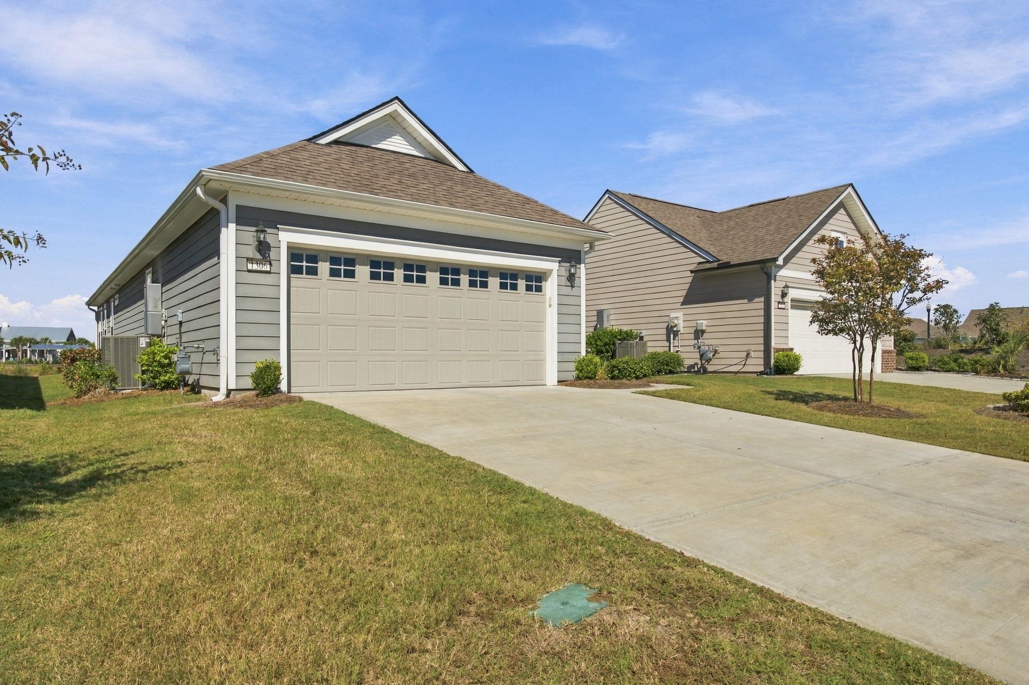 1306 Littleleaf Loop Property Photo 3