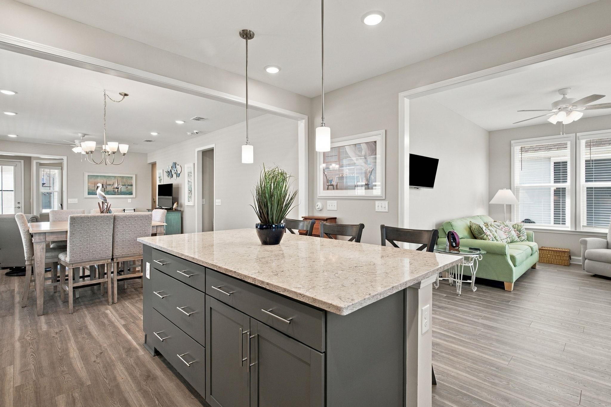 1306 Littleleaf Loop Property Photo 10