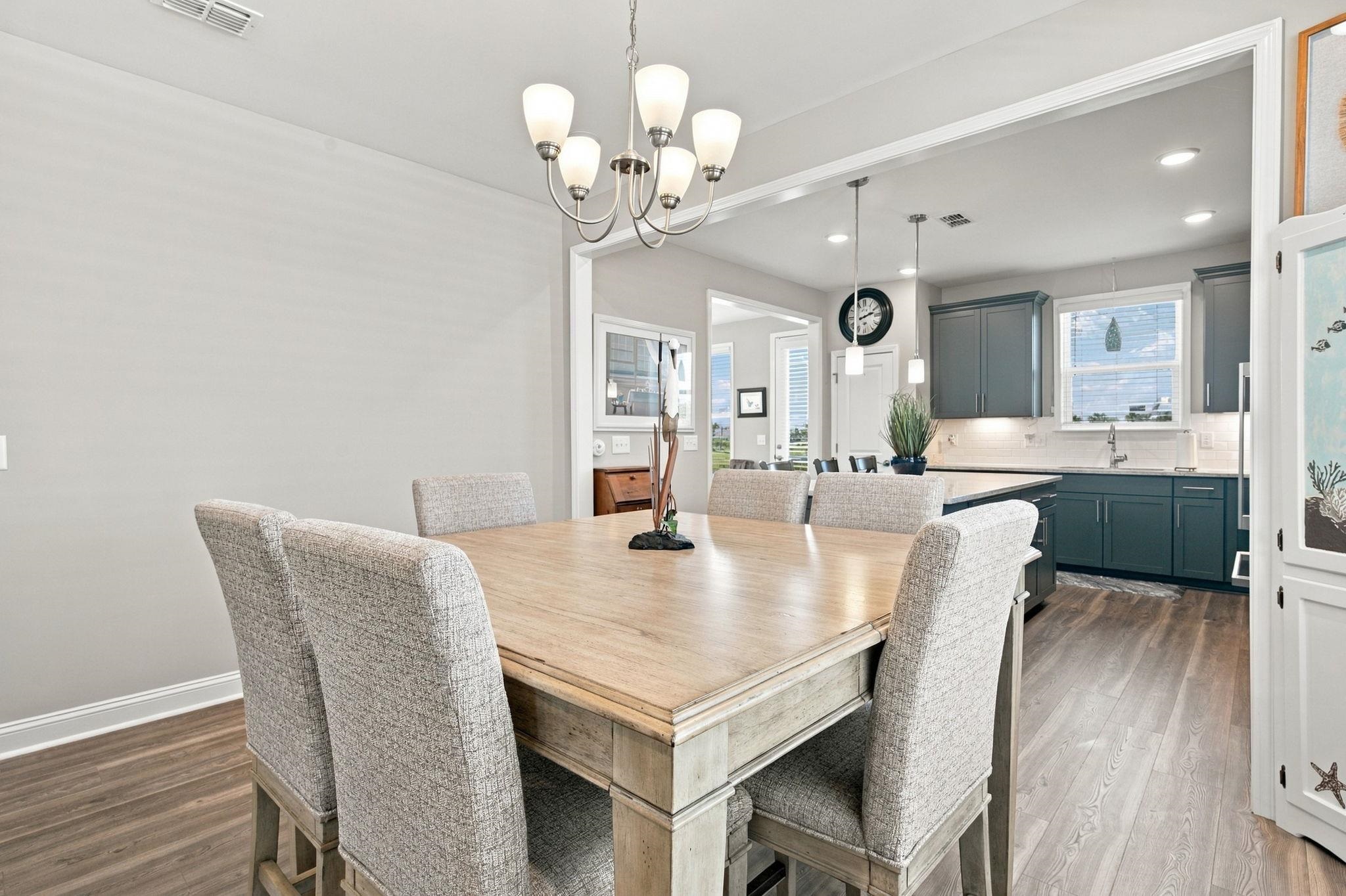 1306 Littleleaf Loop Property Photo 11