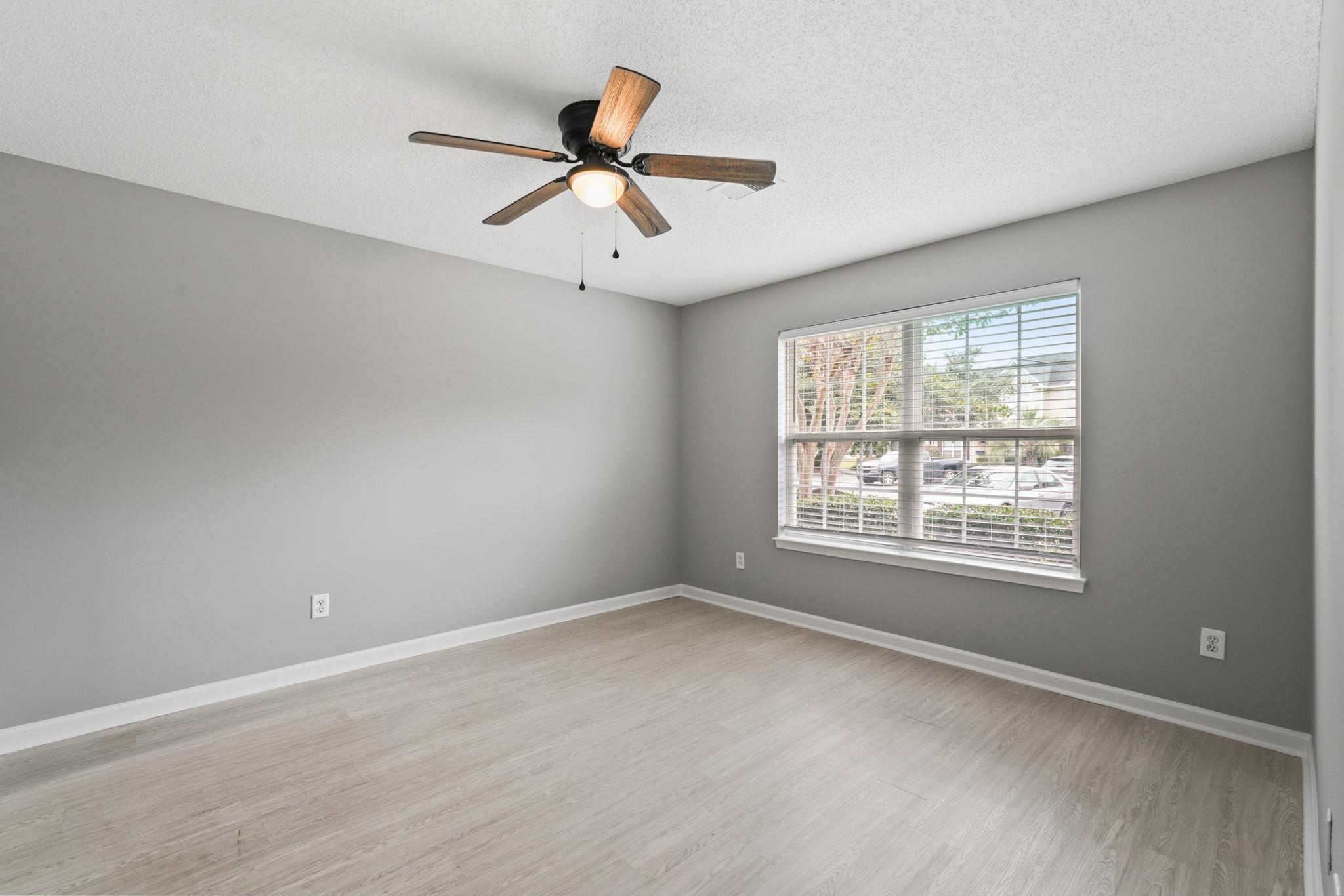 753 Wilshire Ln. Property Photo 13