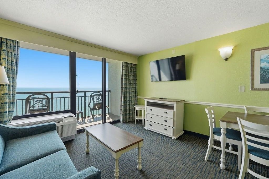 3000 N Ocean Blvd. Property Photo 3