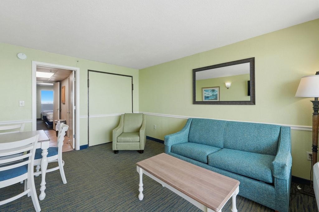 3000 N Ocean Blvd. Property Photo 4