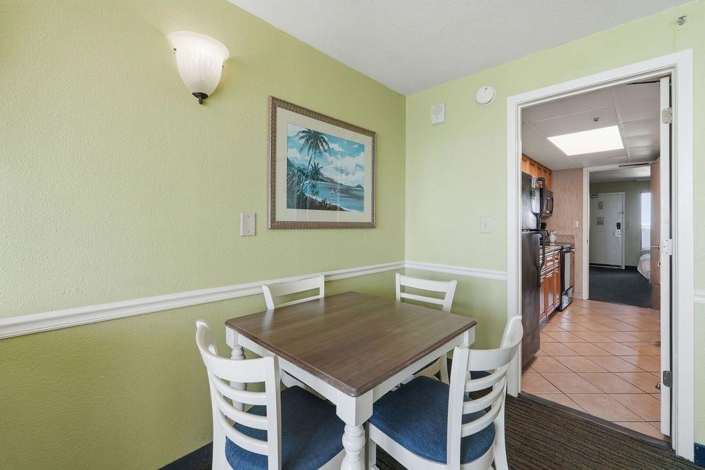 3000 N Ocean Blvd. Property Photo 6