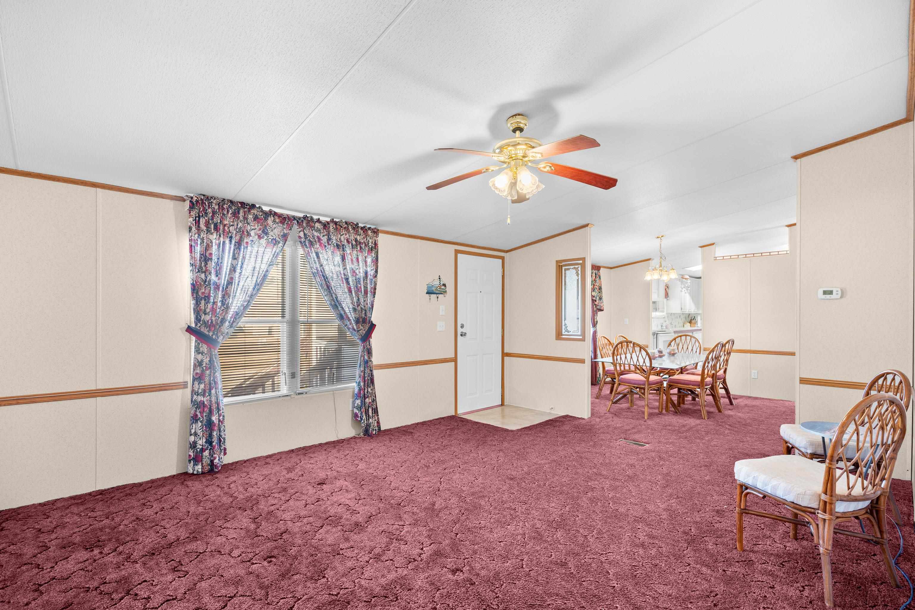 327 Kanawha Trail Property Photo 2