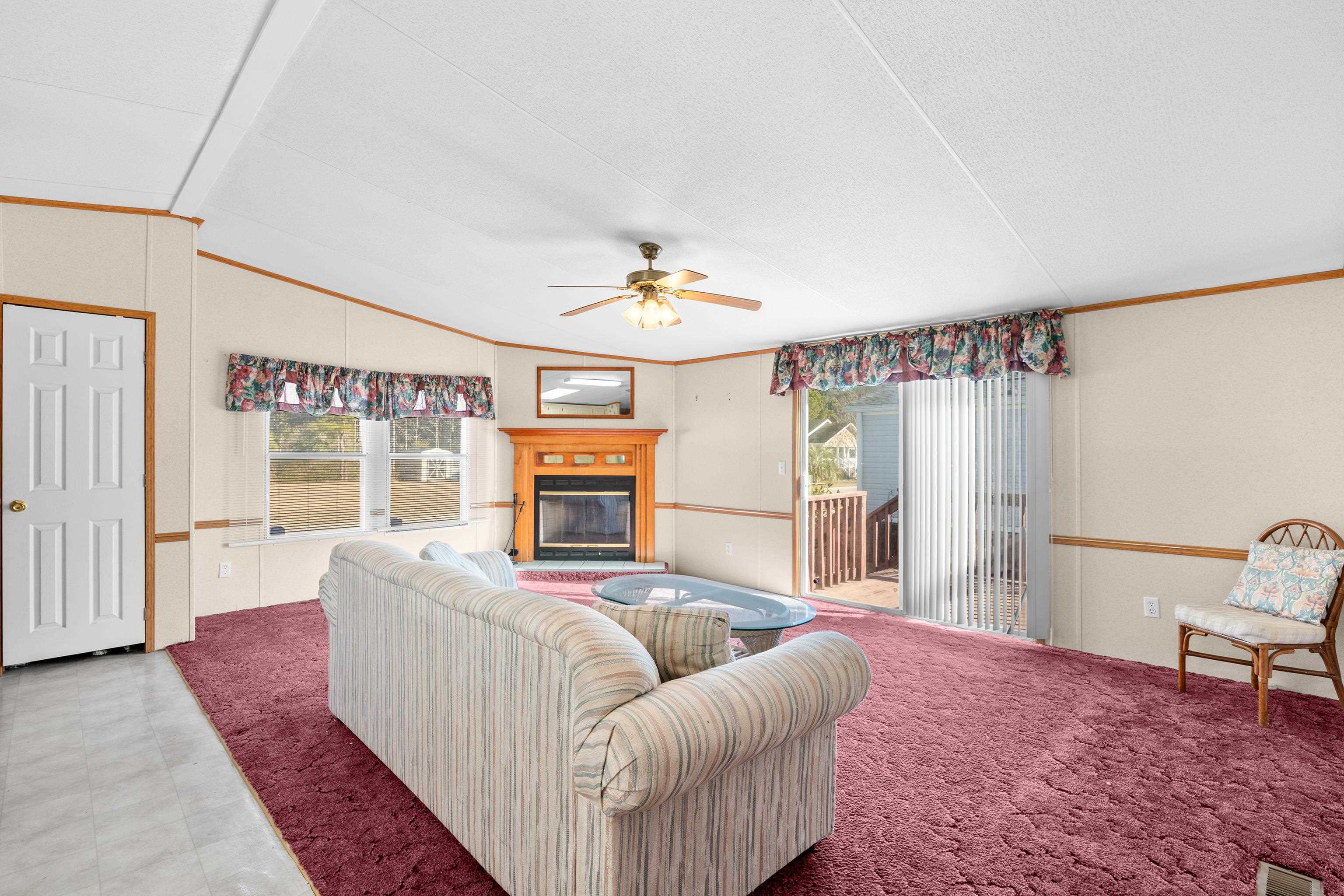 327 Kanawha Trail Property Photo 8