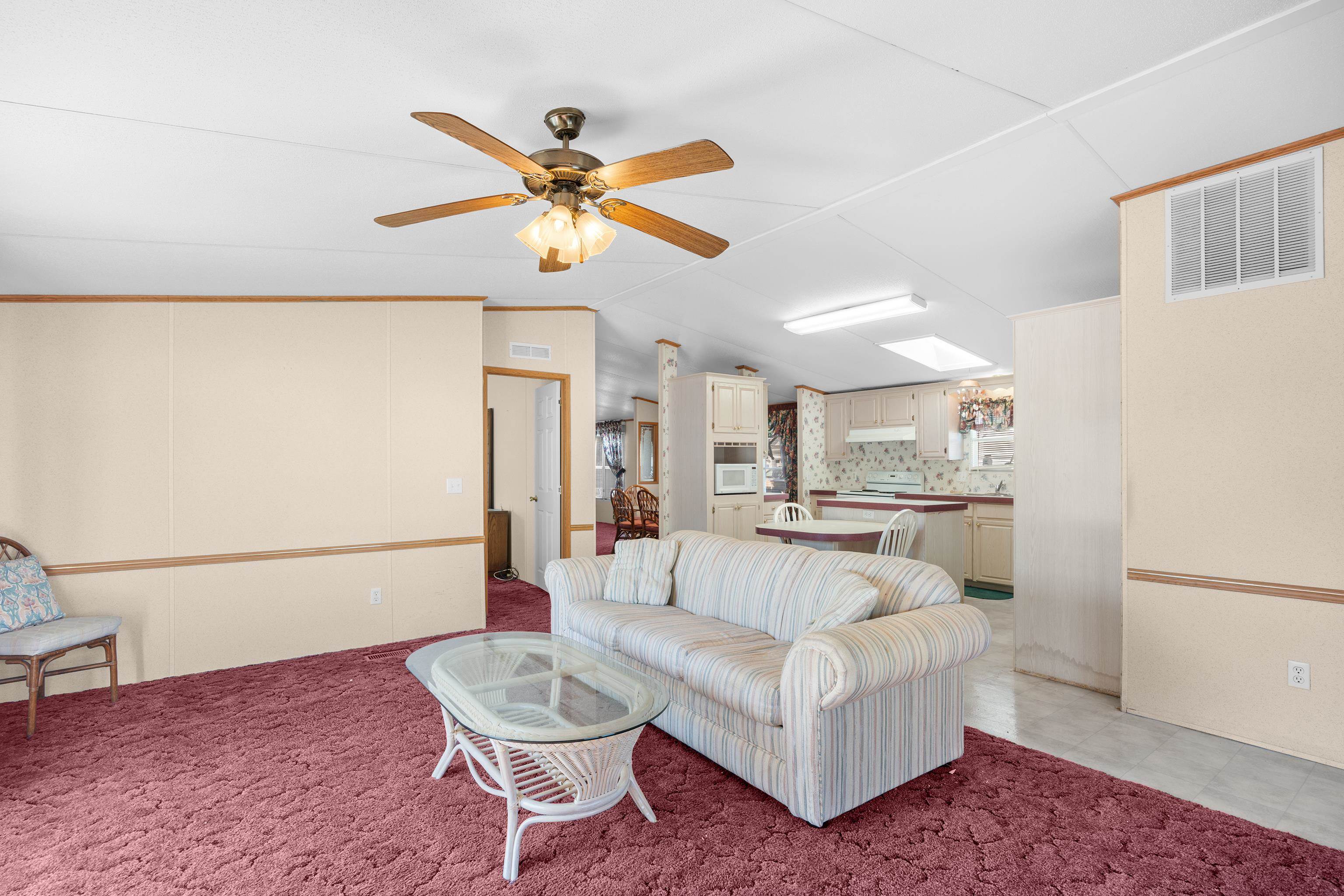 327 Kanawha Trail Property Photo 9