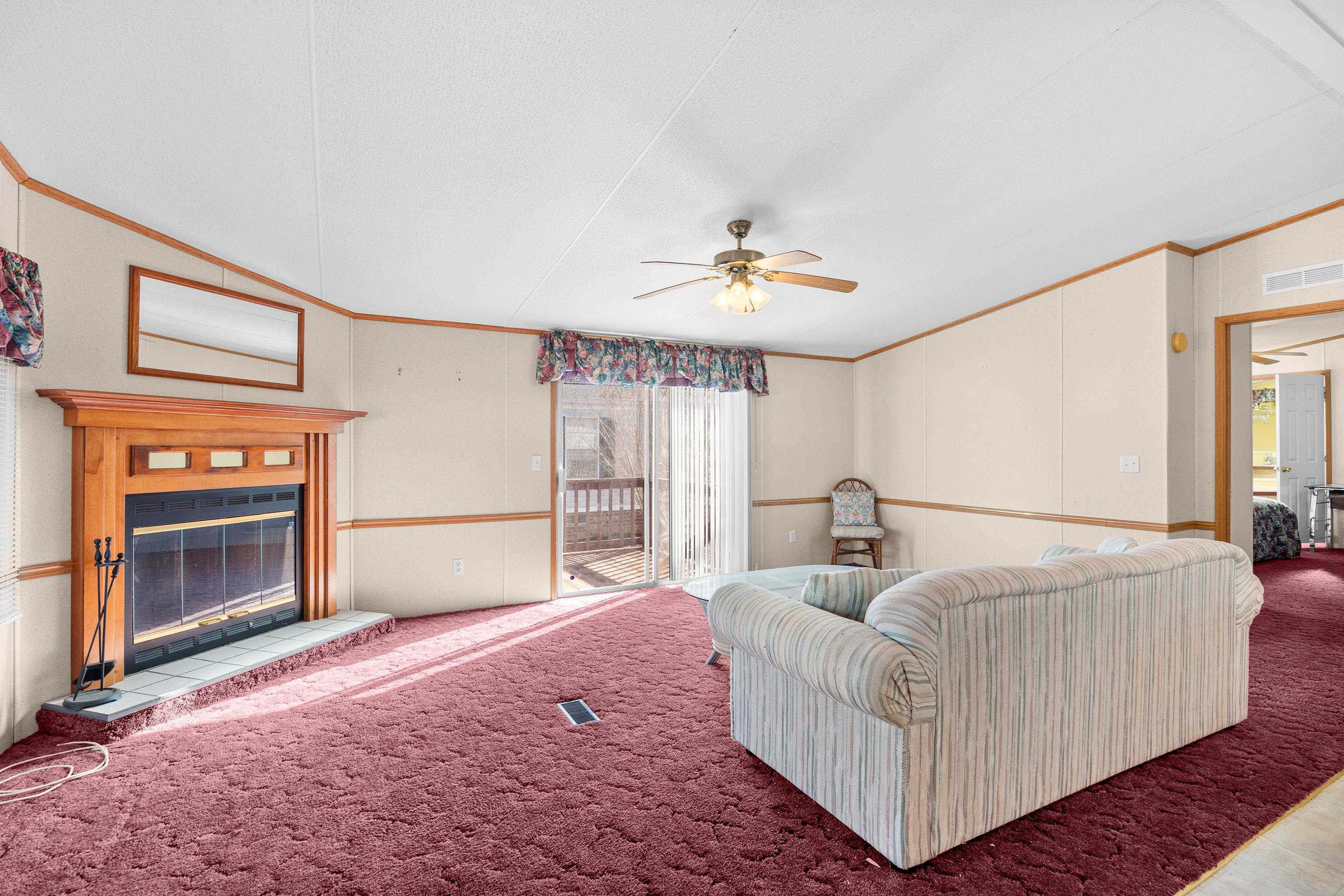 327 Kanawha Trail Property Photo 10
