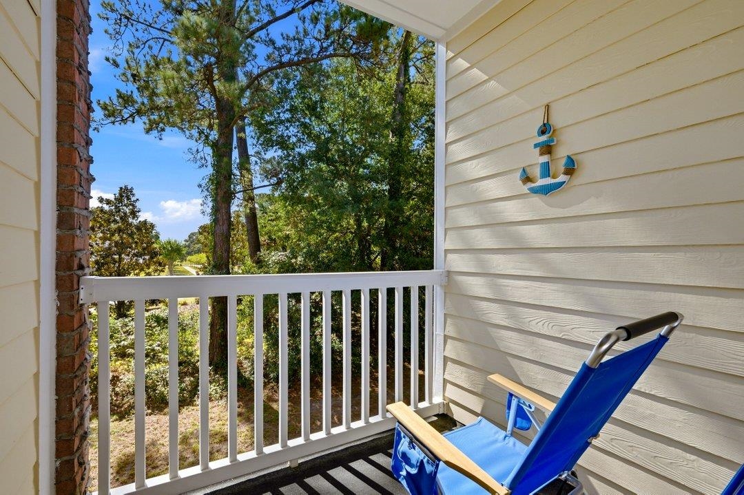 4221 Hibiscus Dr. Property Photo 3