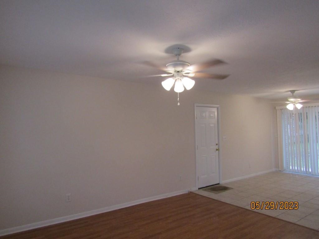 806 Dargan St. Property Photo 2