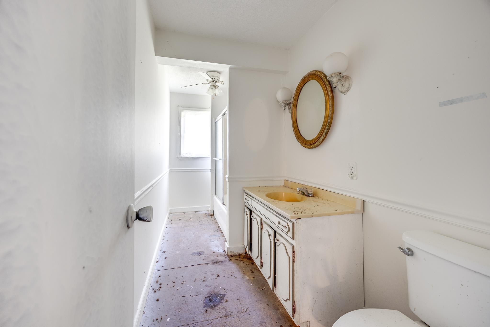 1210 Holly Park Circle Property Photo 12