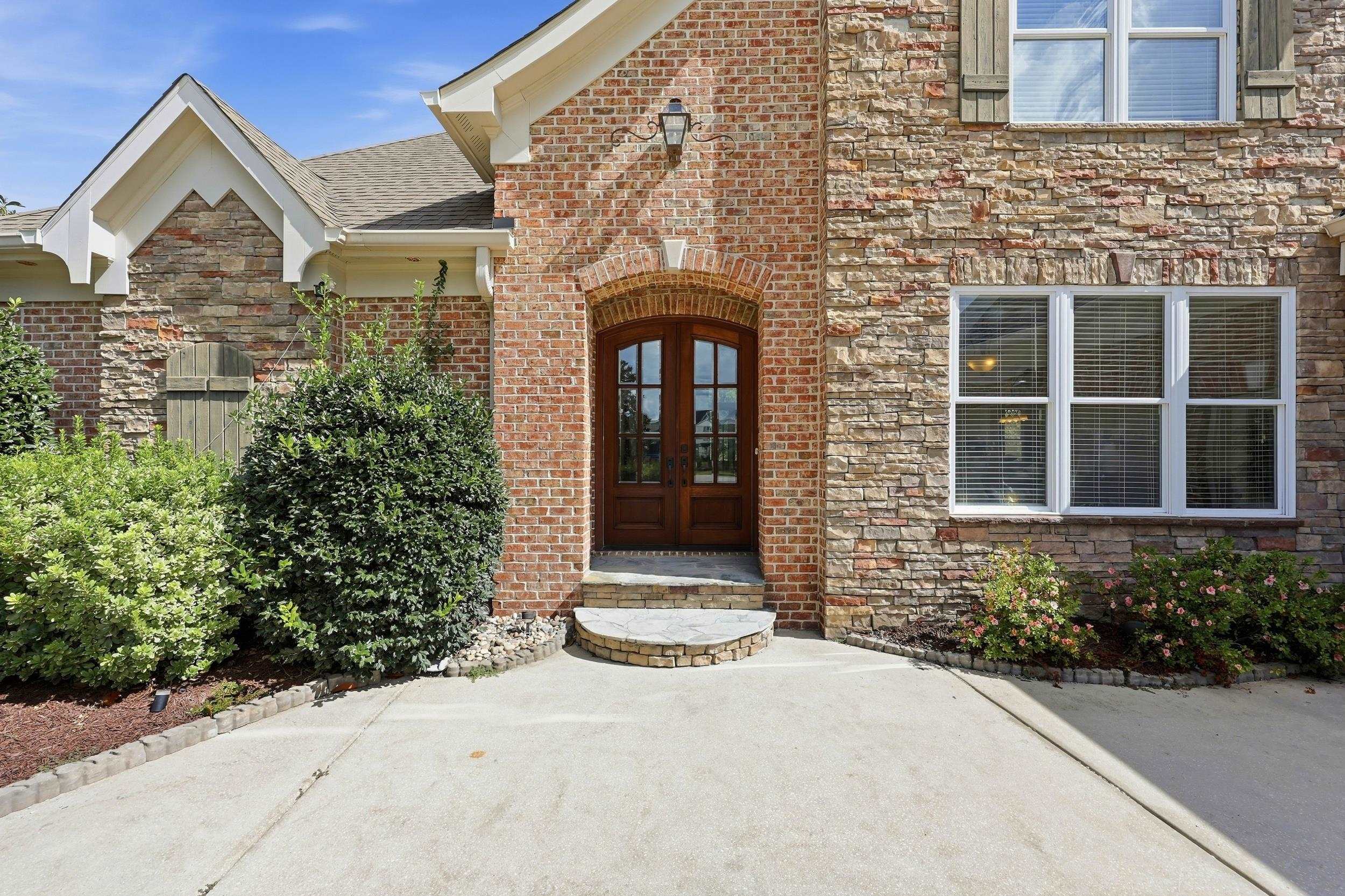 8658 Windsong Ct. Property Photo 4